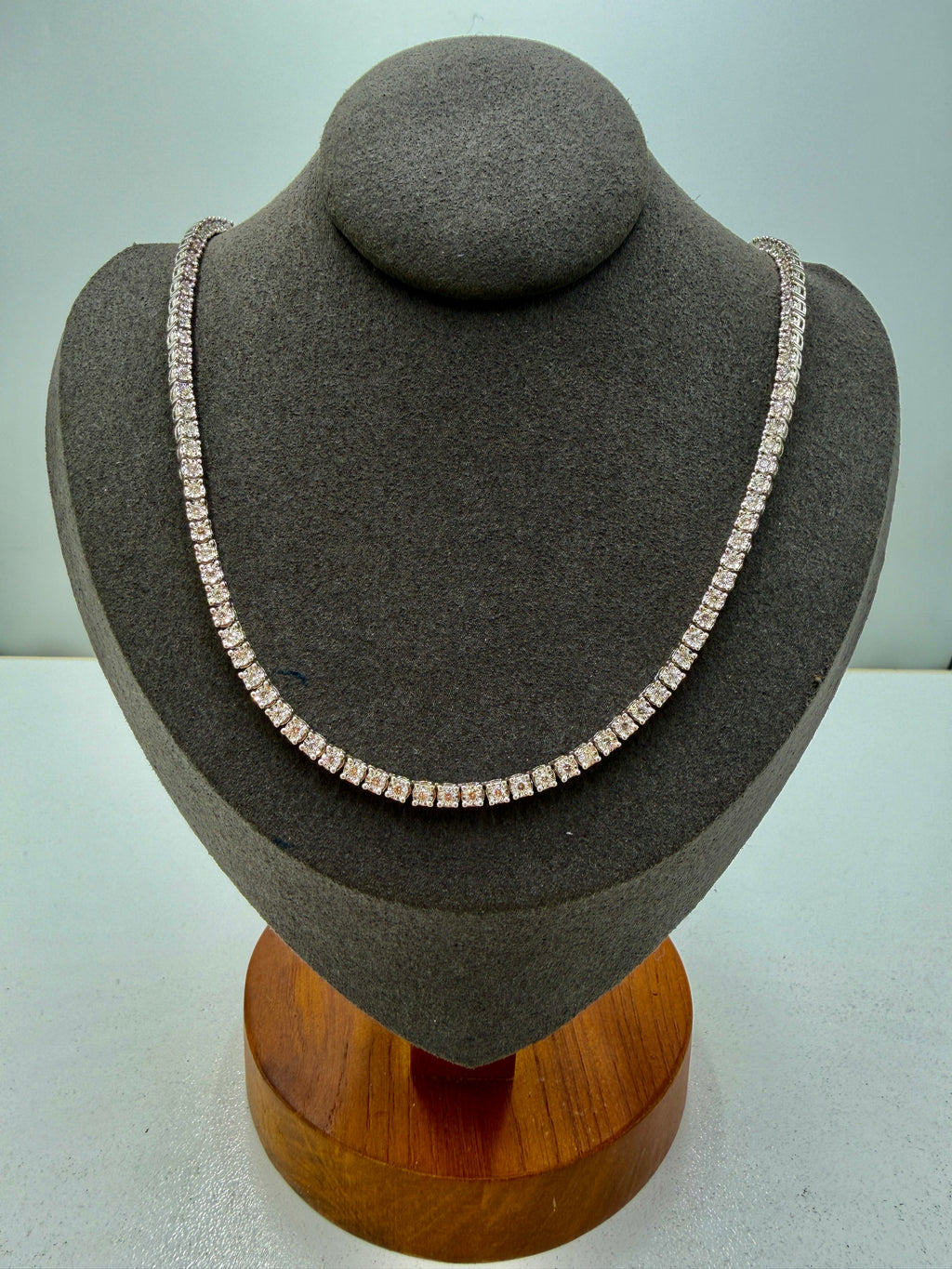 10K White Gold Diamond Tennis Chain – 20” / 3mm (24g)