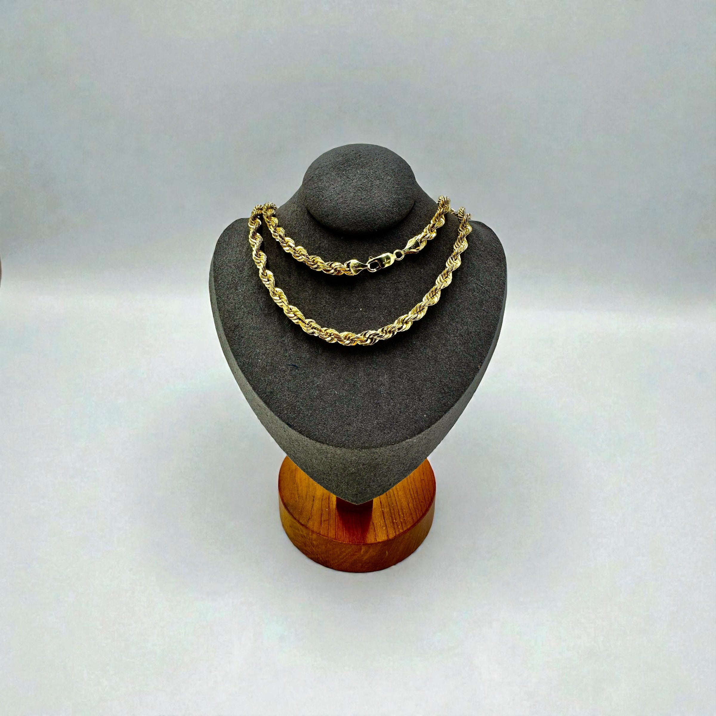 10K Yellow Gold Rope Chain – 20 Inches / 5mm – 45.5 Grams (USED)