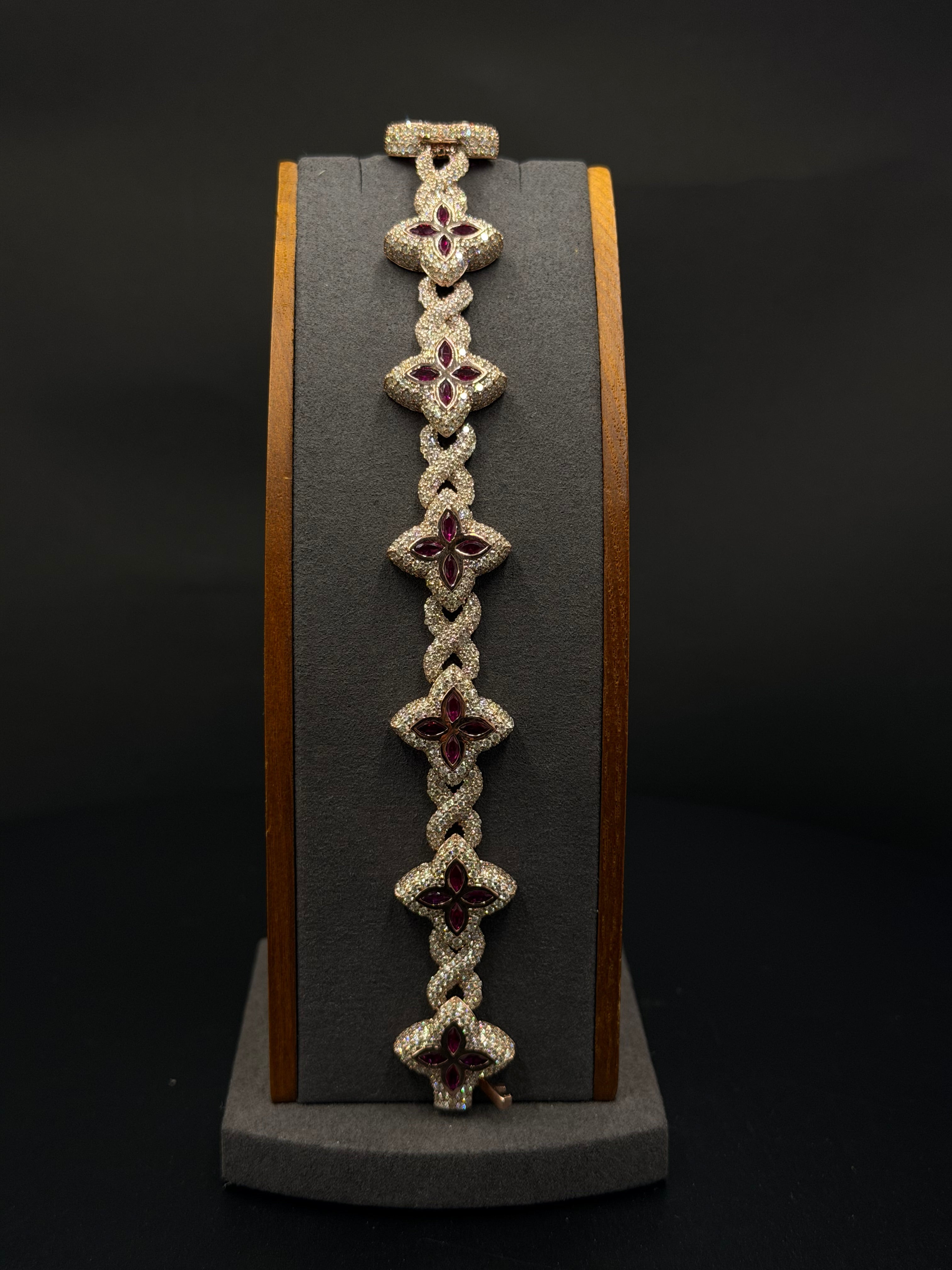 10K rose gold flower link bracelet