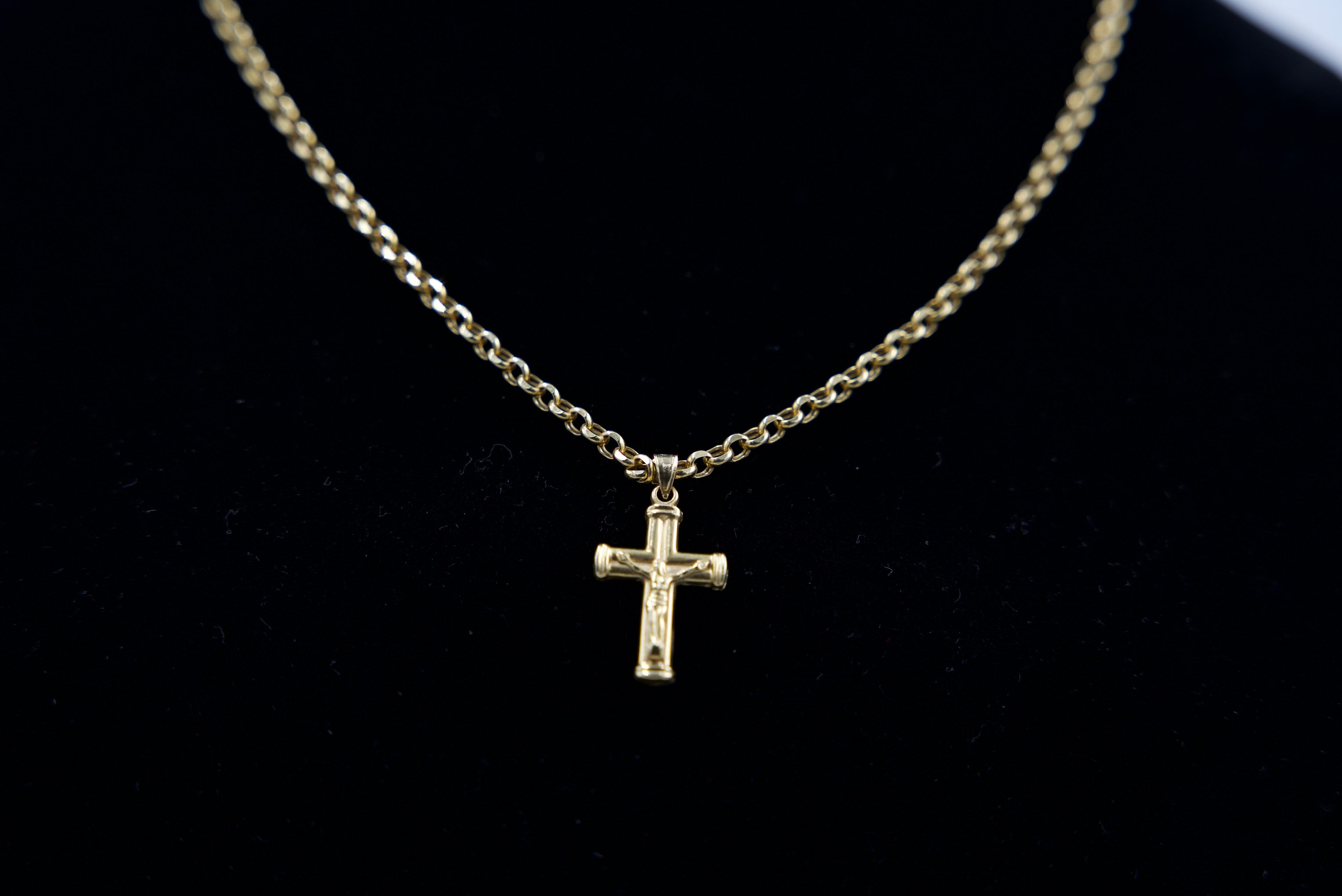 14K Gold Rolo Chain With Cross Pendant 12.6 Grams 22 Inches 3.5mm