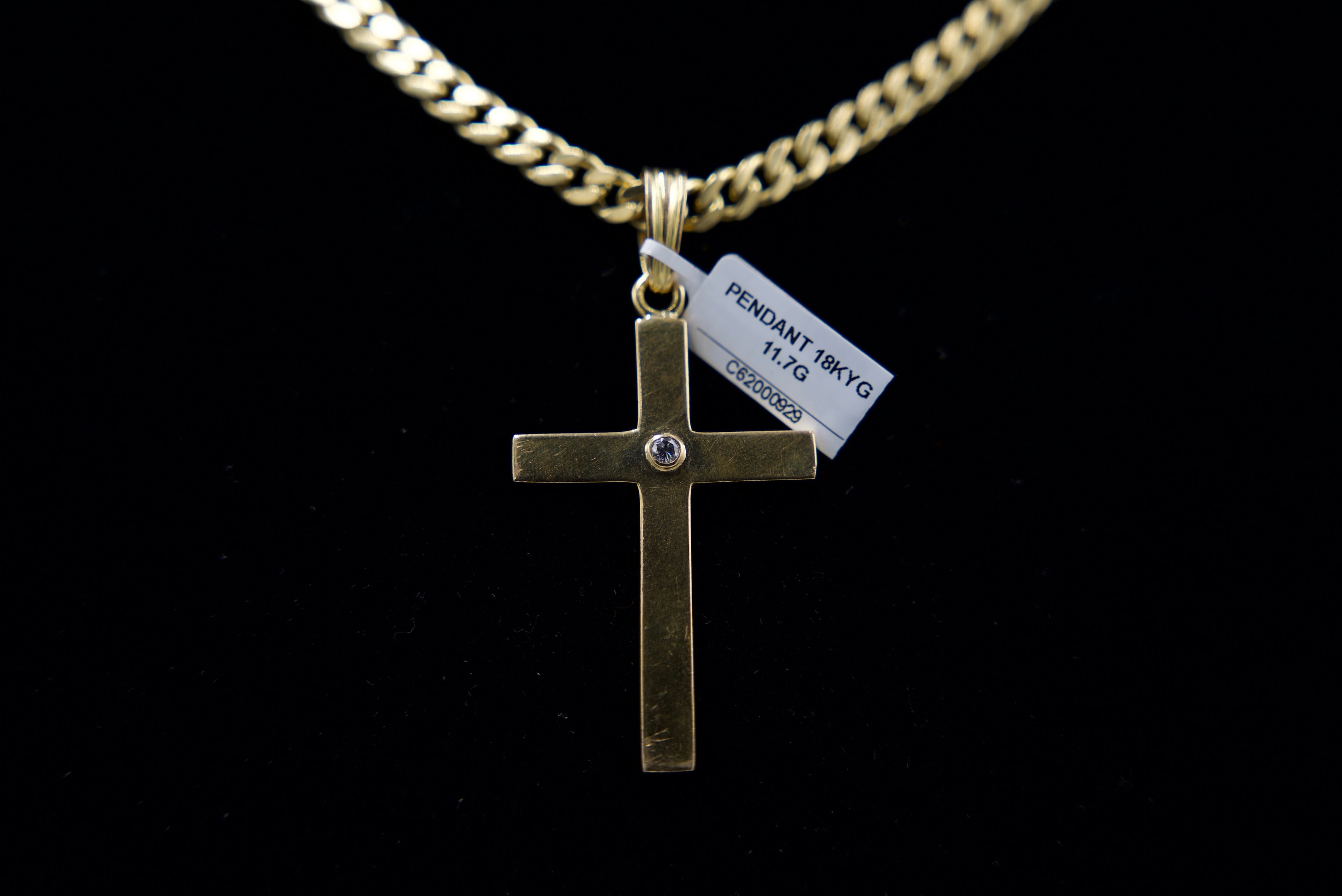 18K Gold Cross Pendant 11.7 Grams