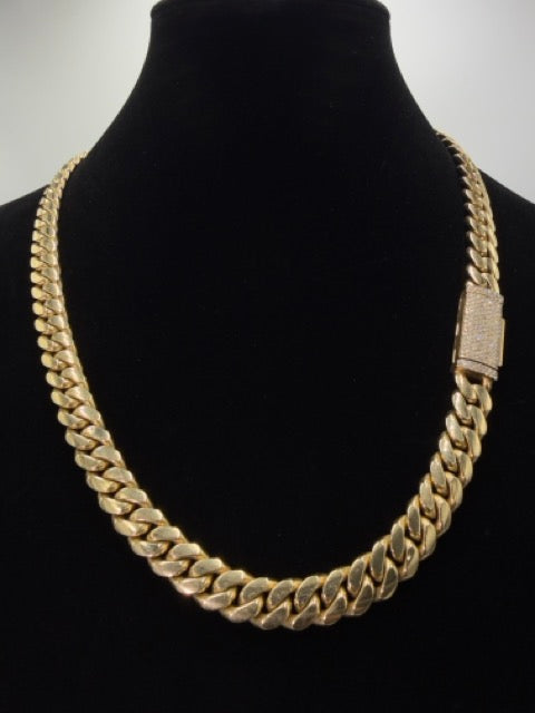 10K Gold Cuban Link Chain – 216.3 Grams | 11mm | Diamond Clasp