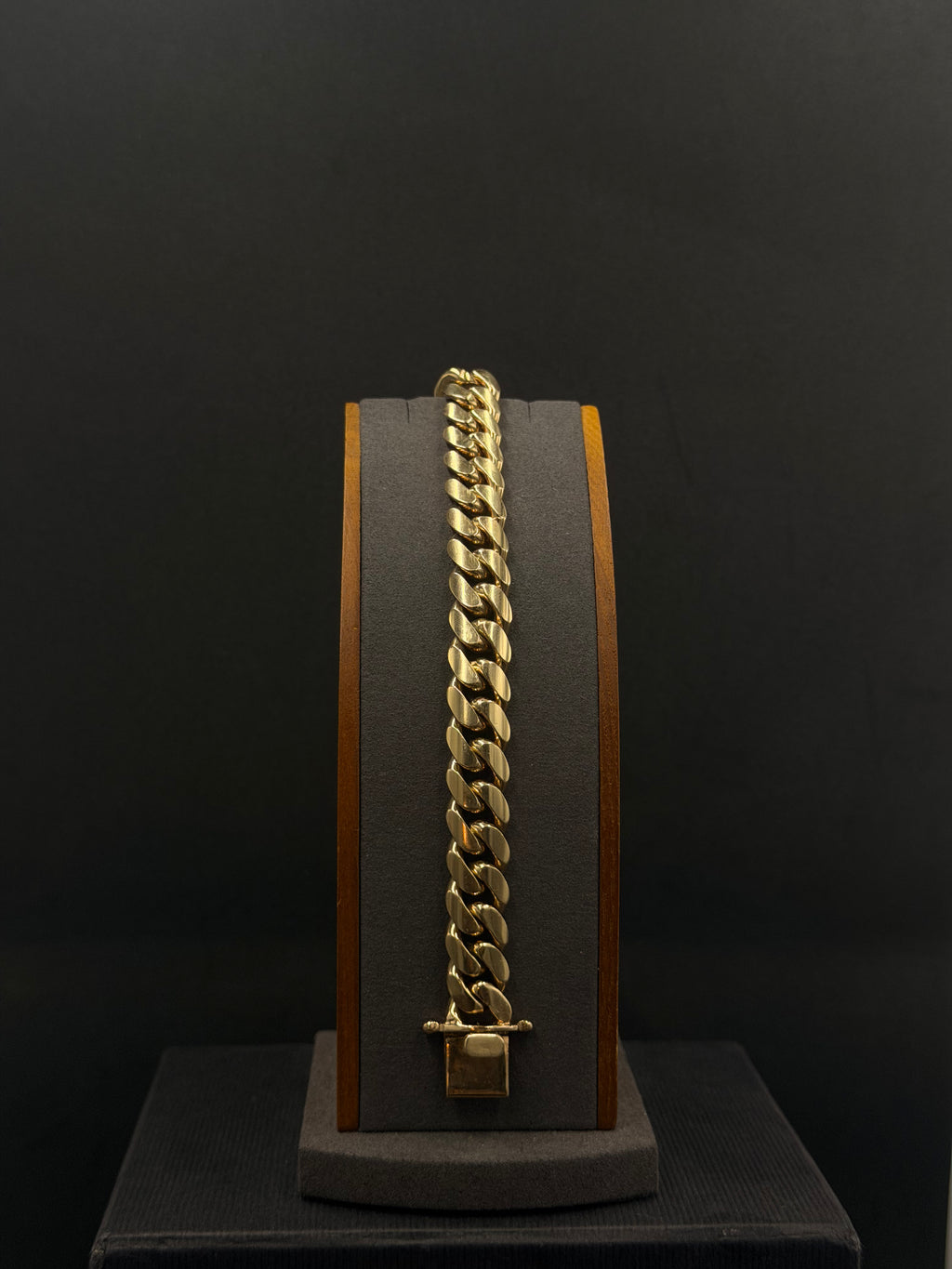 10K Gold Miami Cuban Link Bracelet – 109.1 Grams | 9 Inches | 12.5mm
