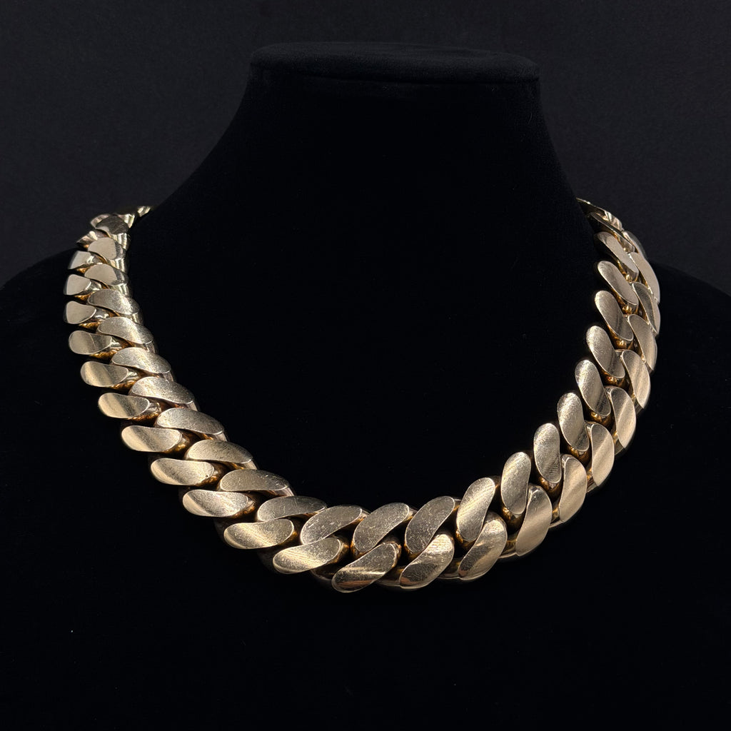 10K Gold Massive Cuban Link Chain – 817.3 Grams | 25mm | 23.5 Inches
