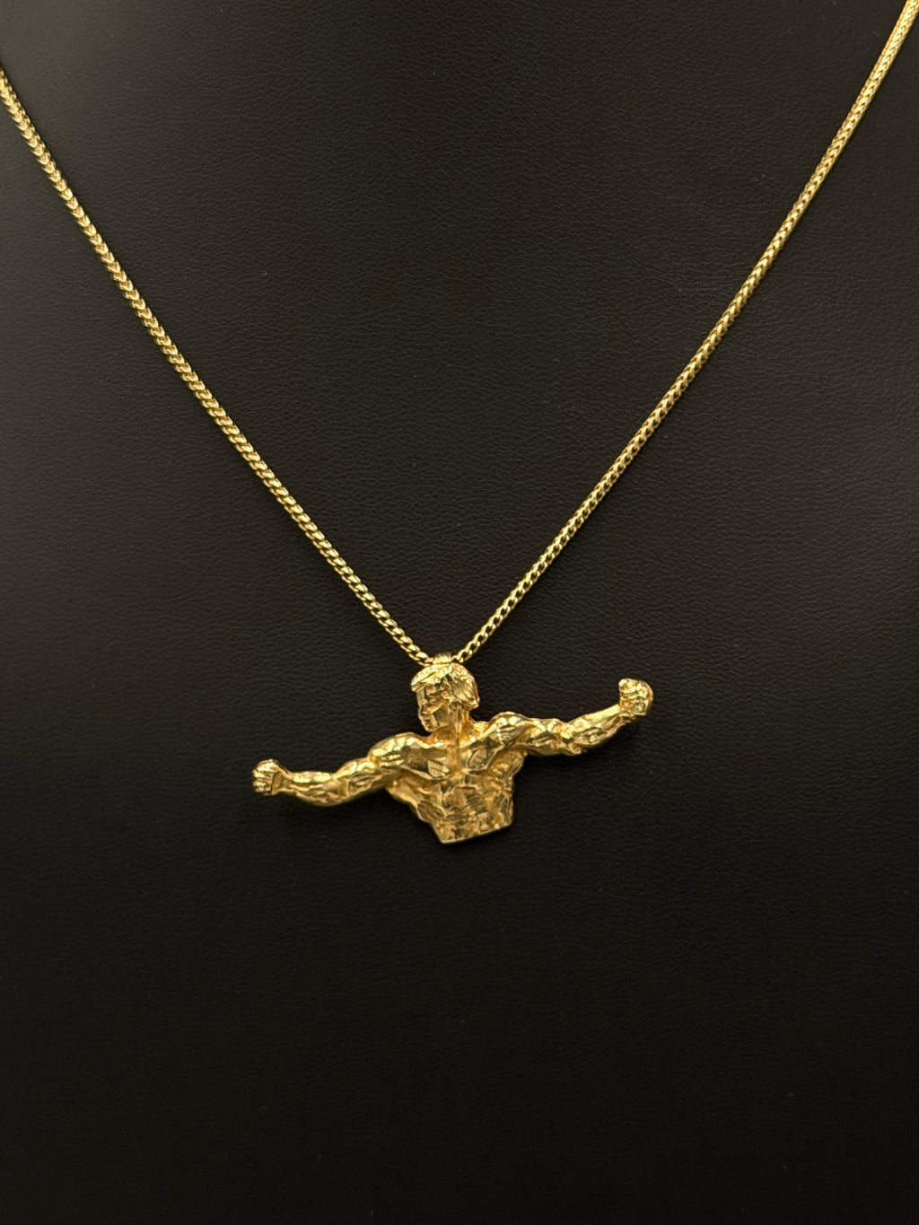 14K Yellow Gold Muscle Man Pendant – Fitness Champion Charm 4.5G