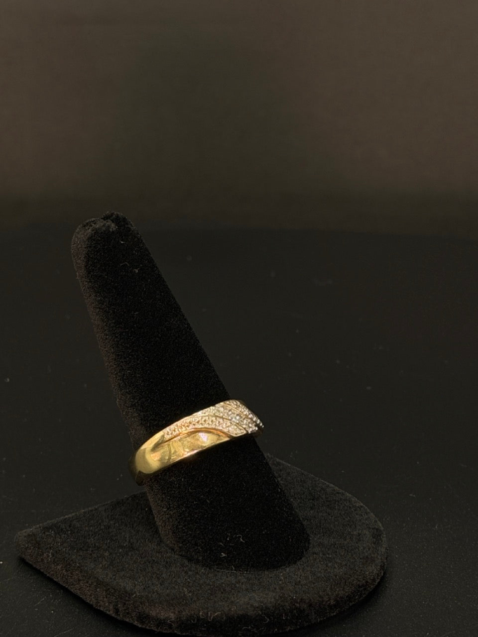 10K Yellow Gold Diamond Ring – Size 9.5 – 3.8 Grams
