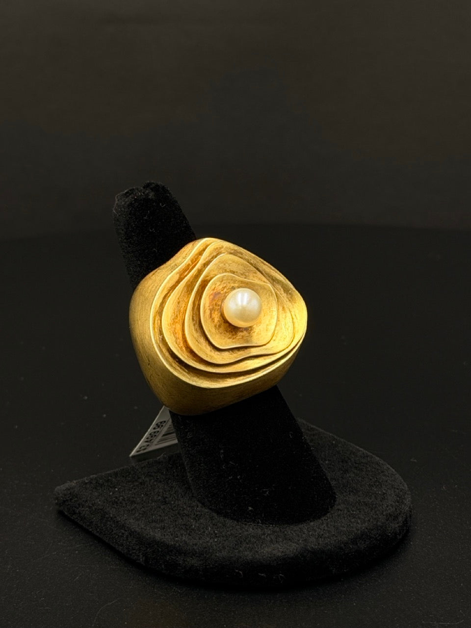 18K Yellow Gold Vintage Cluster Ring – Size 8 – 24.1 Grams