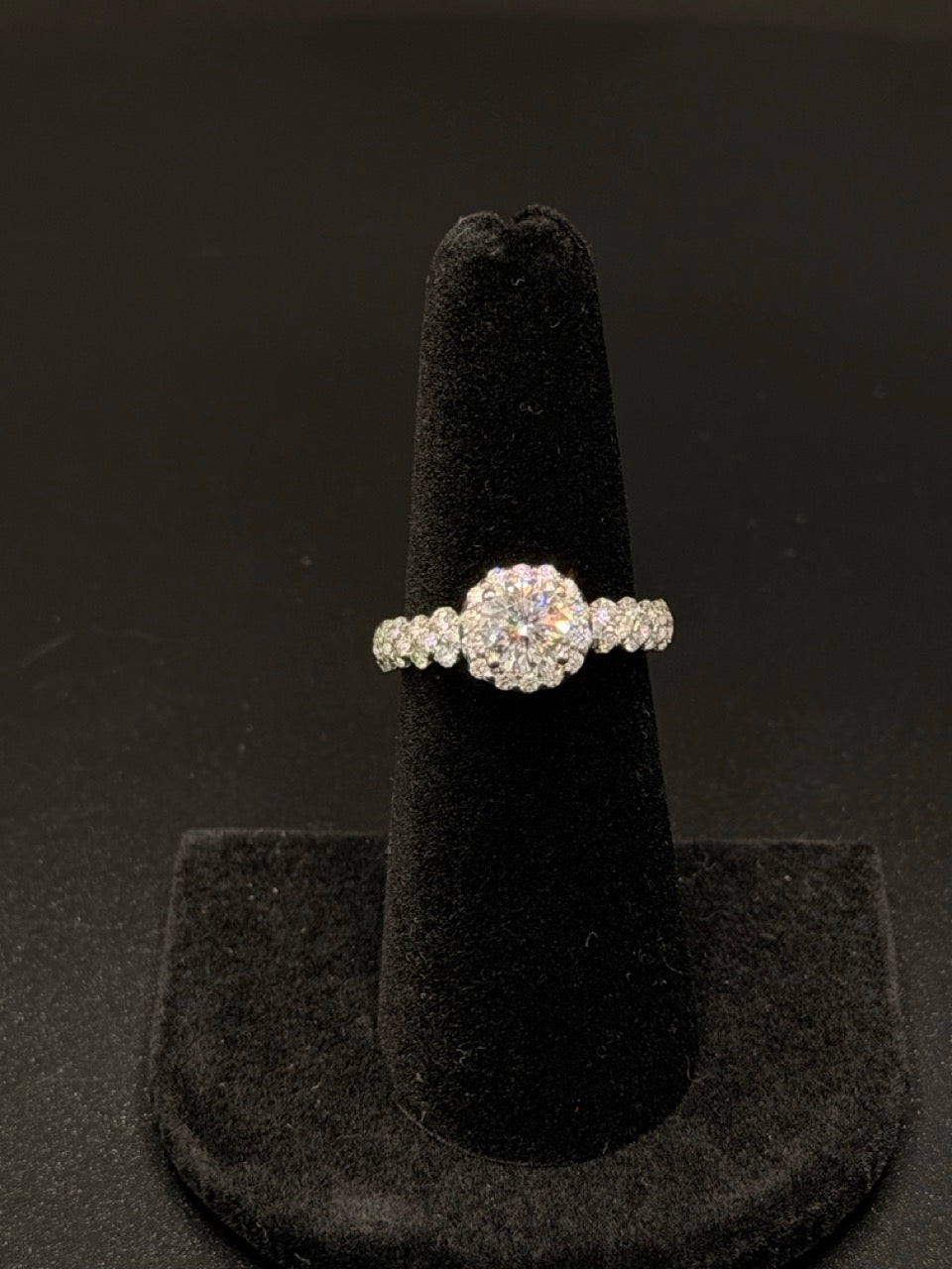 14K White Gold 2 CTW Diamond Halo Engagement Ring – Size 7 – 4.1 Grams