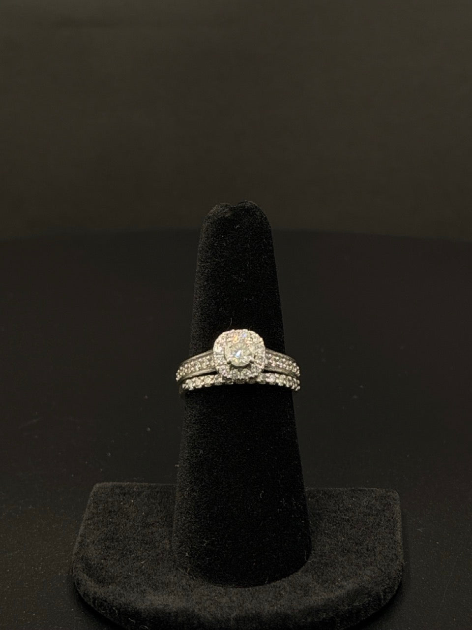 14K White Gold Diamond Halo Bridal Set – Size 7 – 5.5 Grams