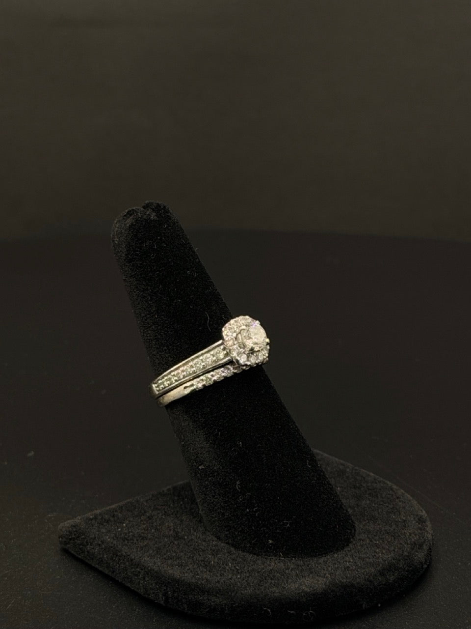 14K White Gold Diamond Halo Bridal Set – Size 7 – 5.5 Grams
