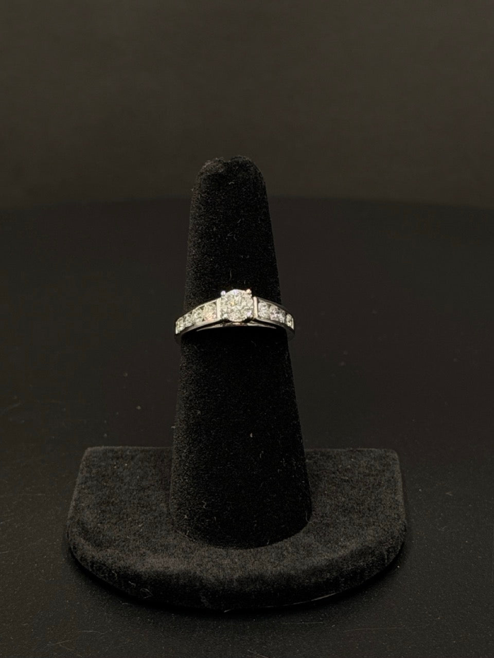 PT950 Platinum Diamond Engagement Ring – Size 6.5 – 4.2 Grams