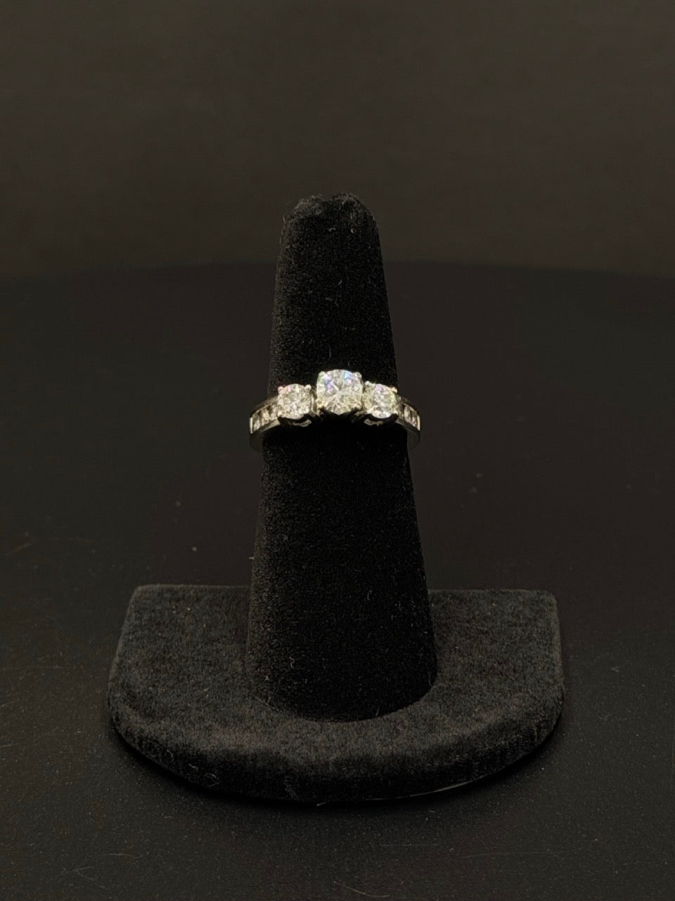 14K White Gold Three-Stone Diamond Ring – Size 6.5 – 5.0 Grams