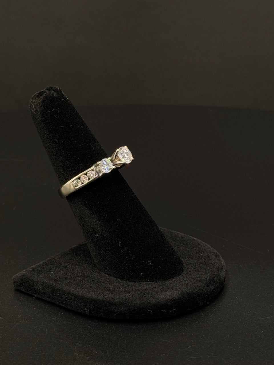 14K White Gold Three-Stone Diamond Ring – Size 6.5 – 5.0 Grams