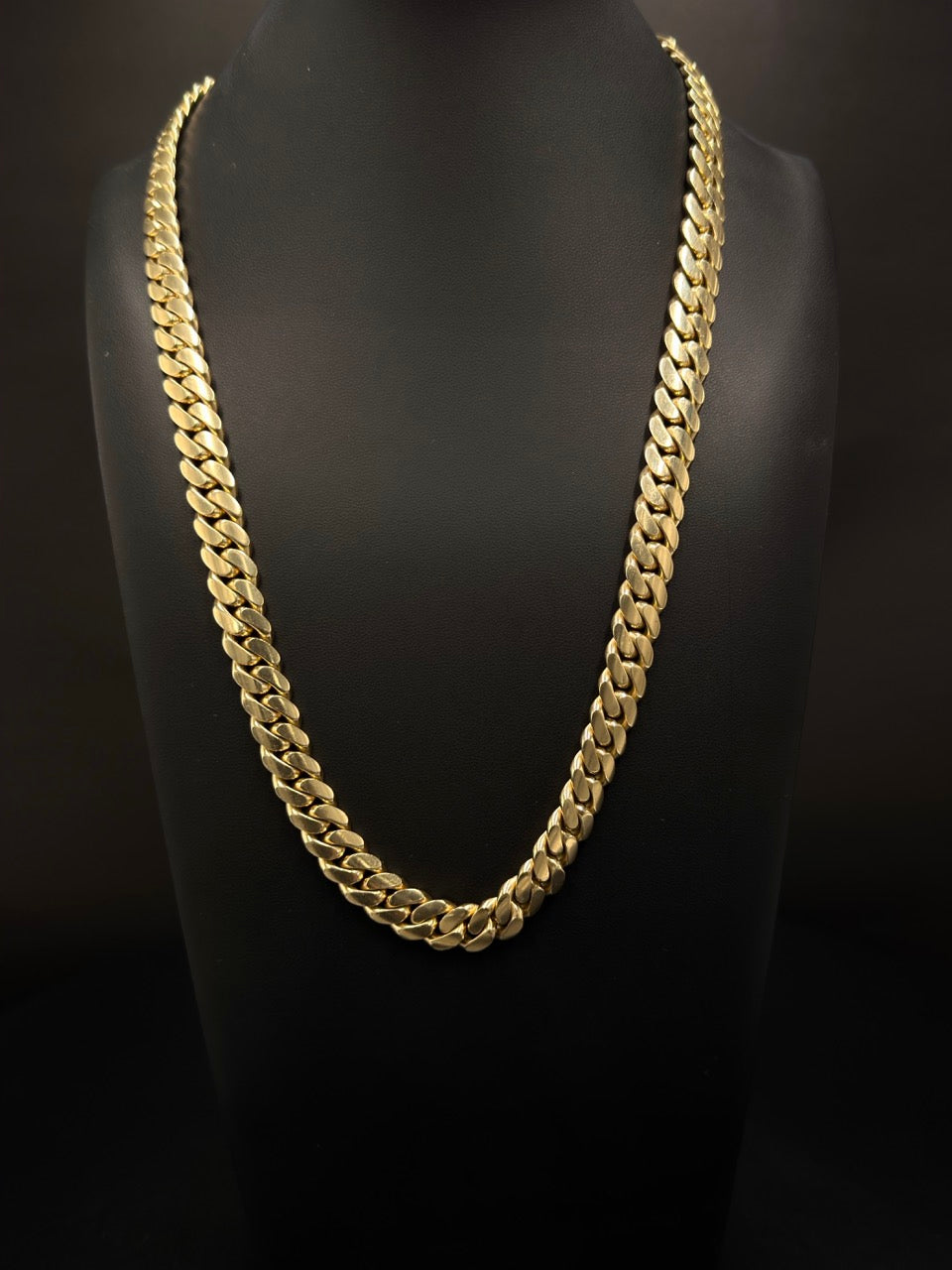 14K Yellow Gold Miami Cuban Link Chain – 152.1 Grams – 22 Inches – 9.75mm
