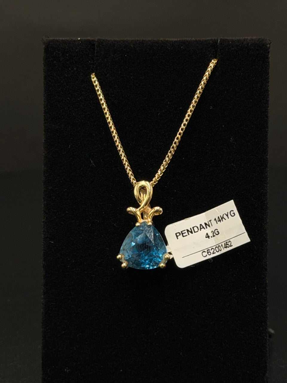 14K Yellow Gold Blue Topaz Pendant – 4.2 Grams
