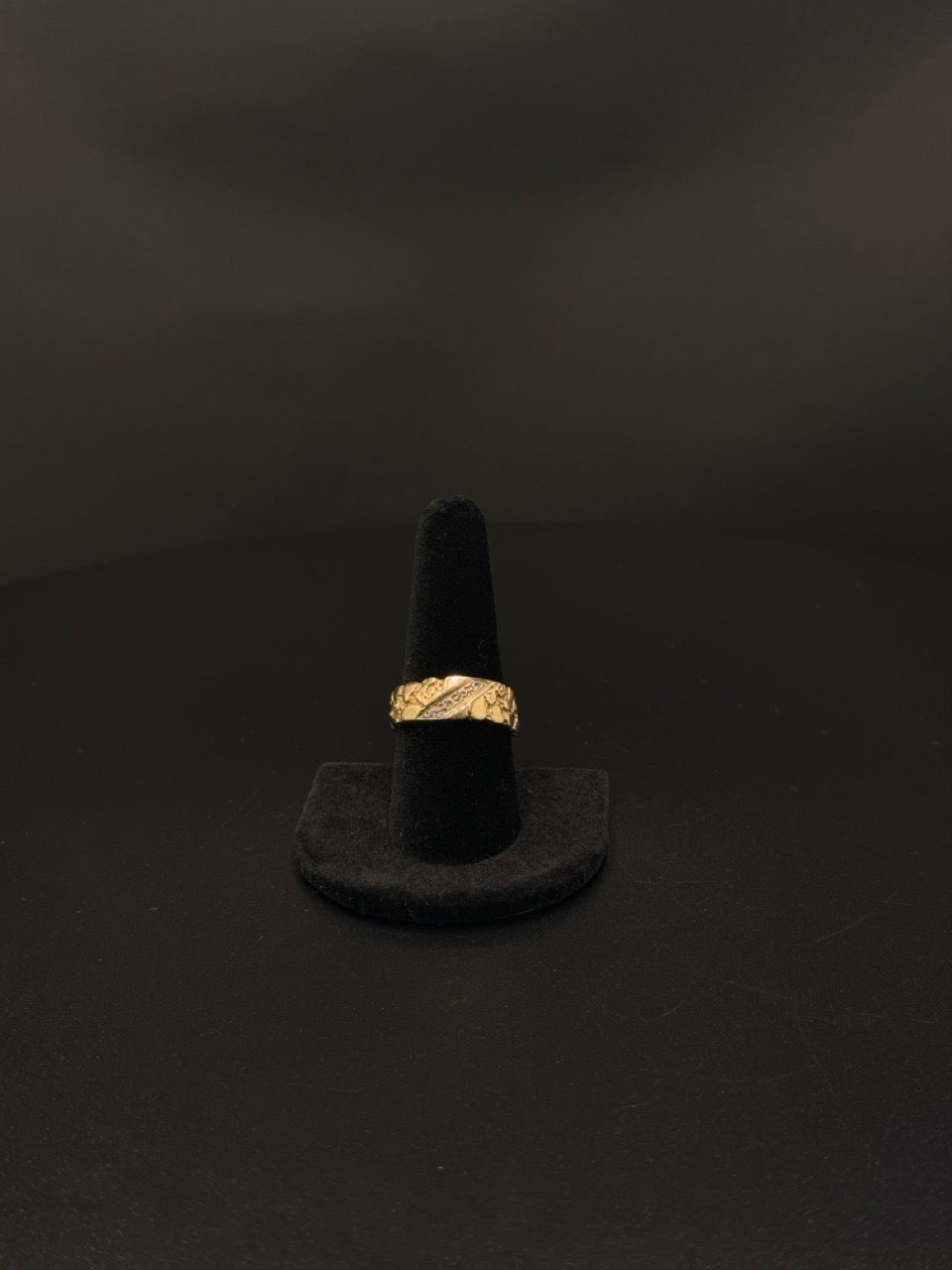 14K Yellow Gold Nugget Ring – 7.9g – Size 9