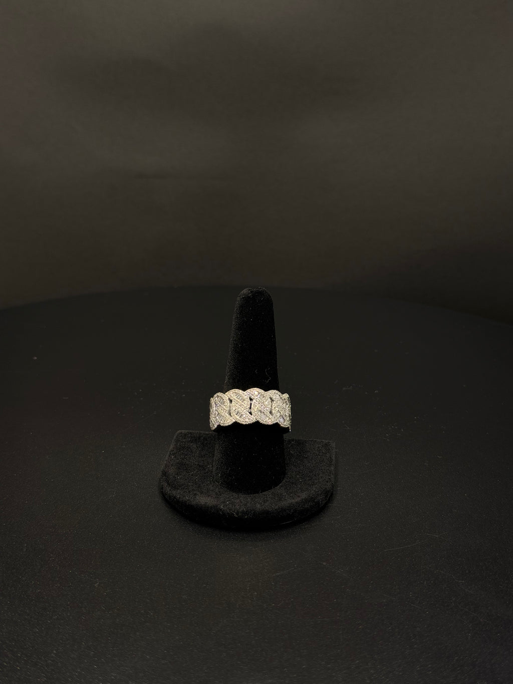 10K Yellow Gold Diamond-Cut Infinity Ring – 10.8 Grams | Size 10
