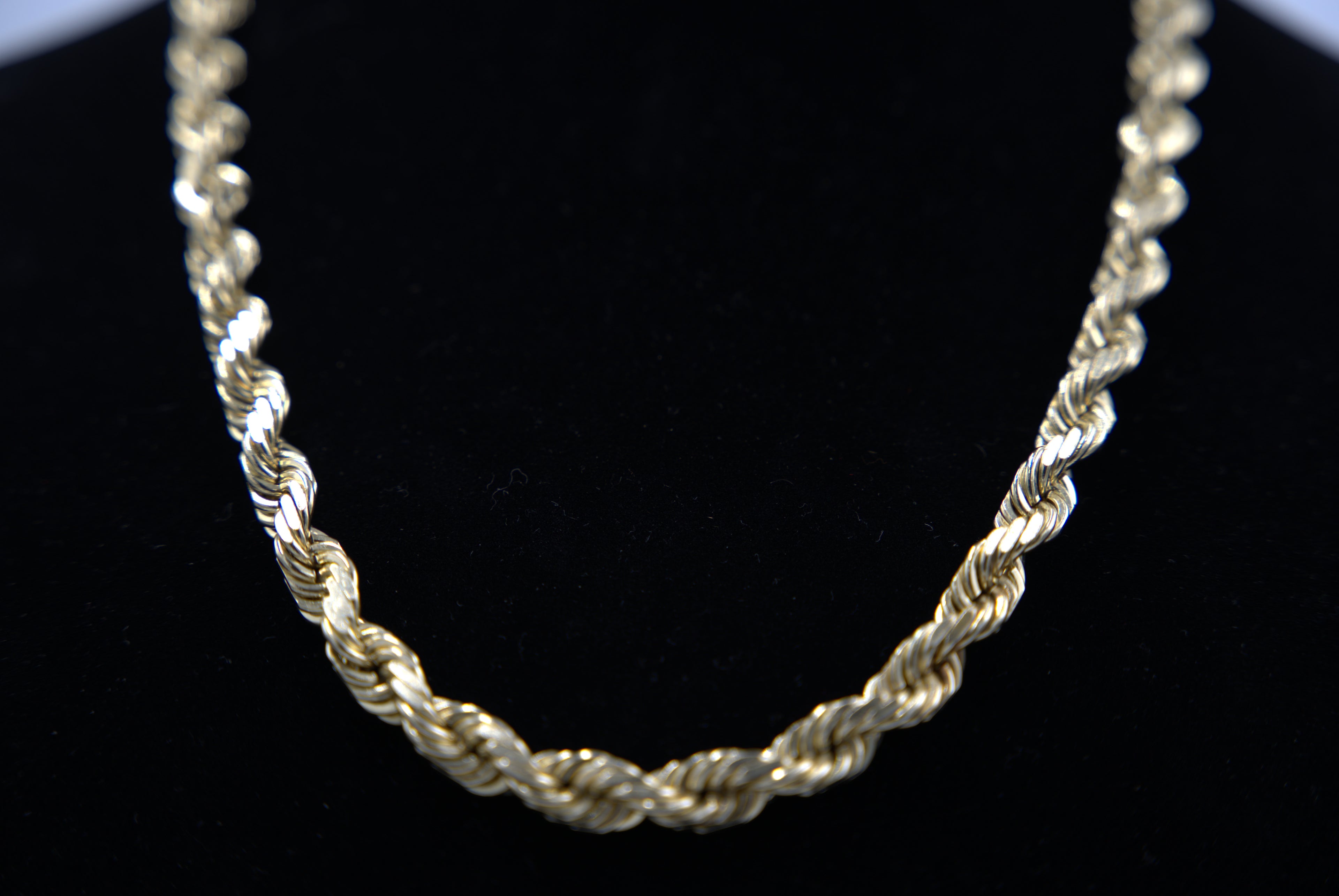 9mm Rope Chain – 10K Yellow Gold – 180g – 26”