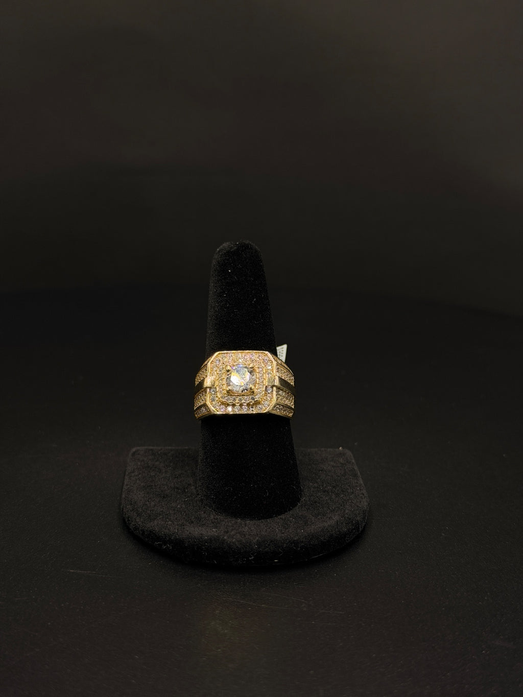 10K Gold Diamond Halo Ring – 12g, Size 9 | DD Pawn Loans