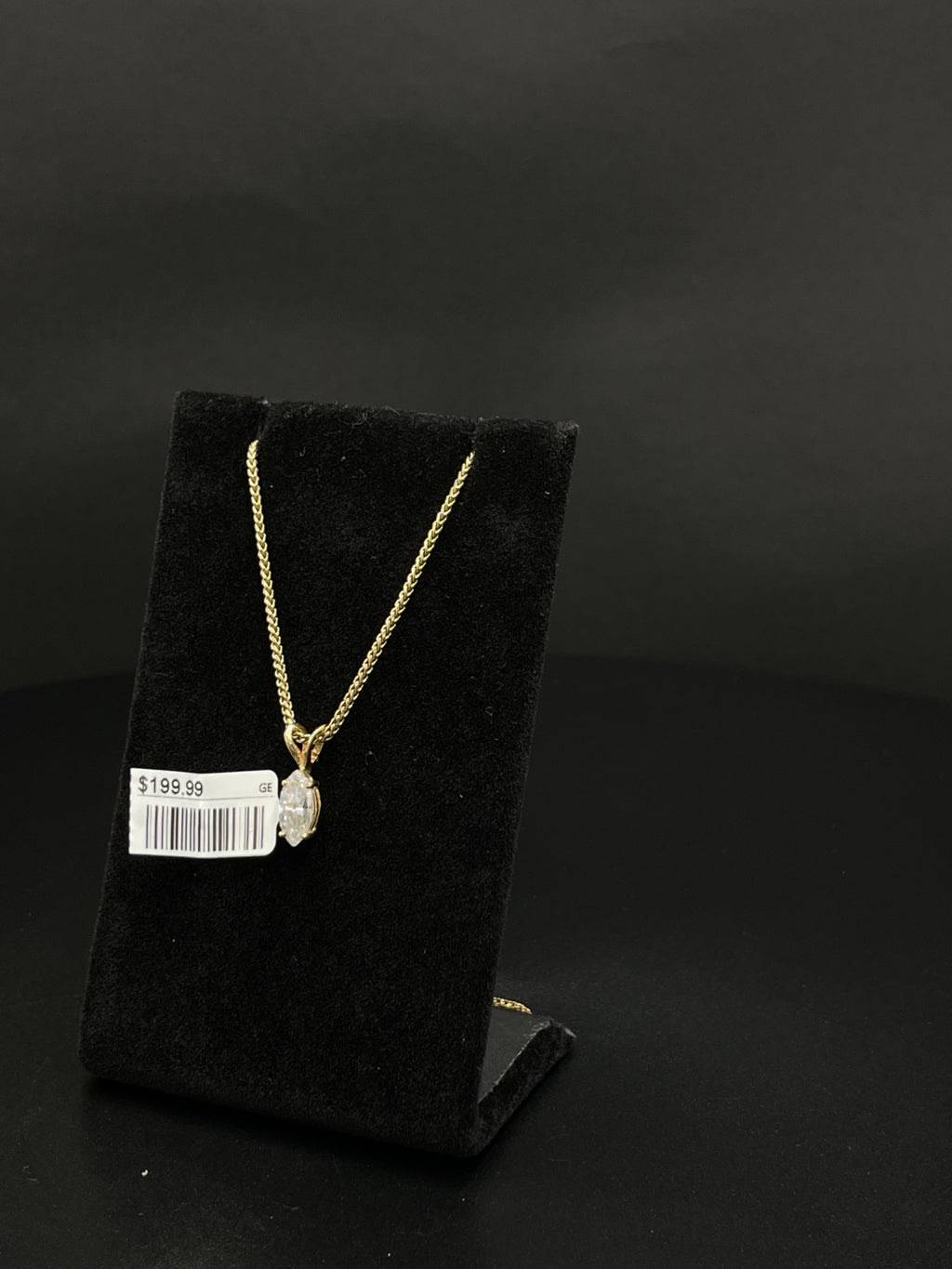 14K Gold Crystal Solitaire Pendant Necklace | DD Pawn Loans