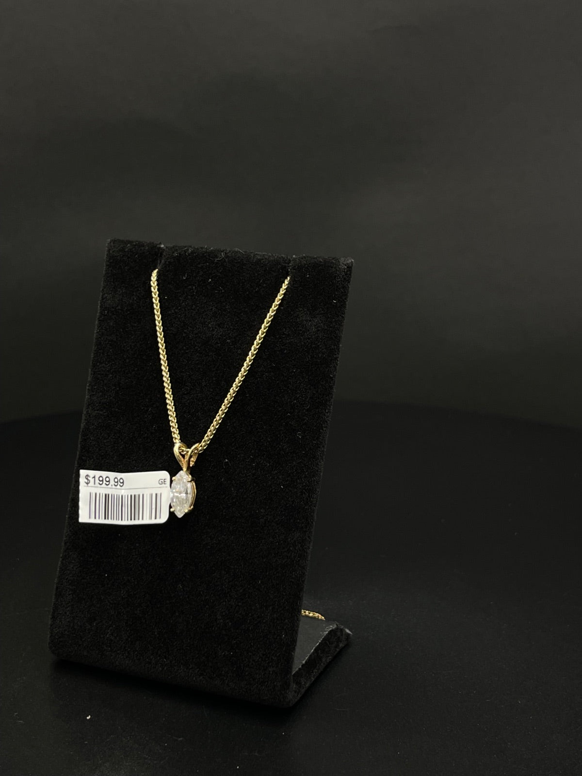 14K Gold Crystal Solitaire Pendant Necklace | DD Pawn Loans