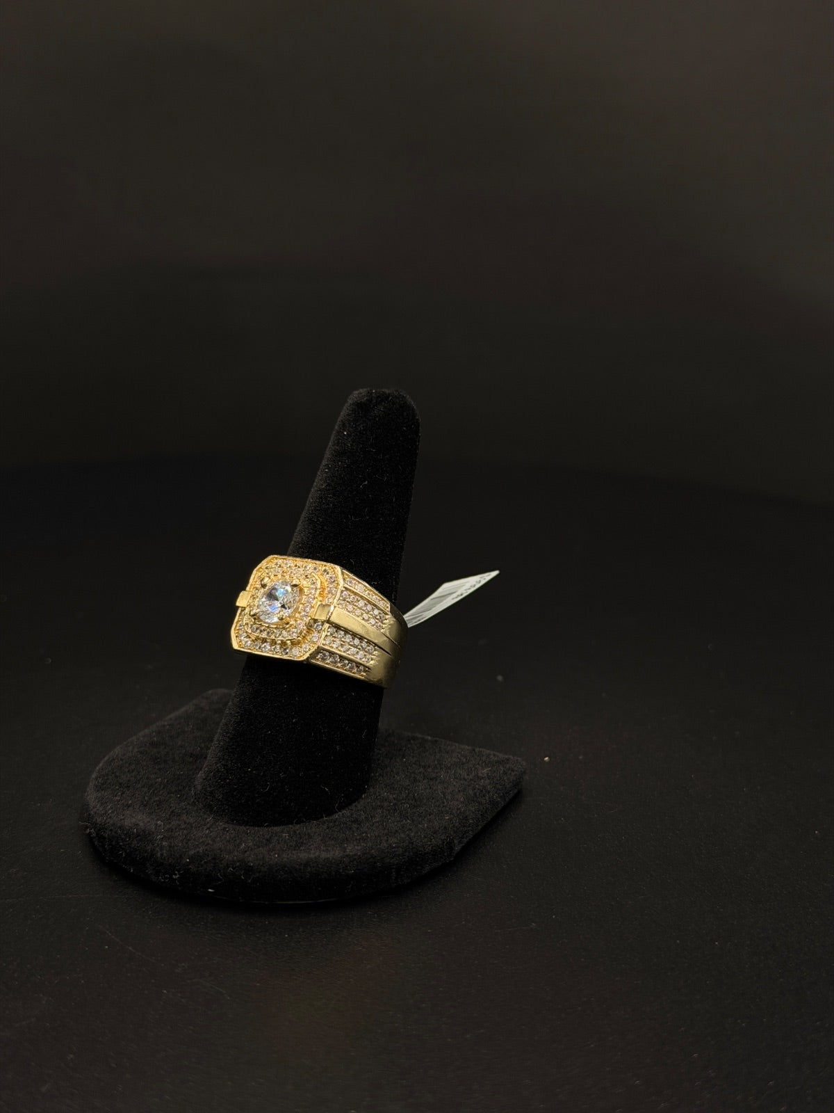 10K Gold Diamond Halo Ring – 12g, Size 9 | DD Pawn Loans