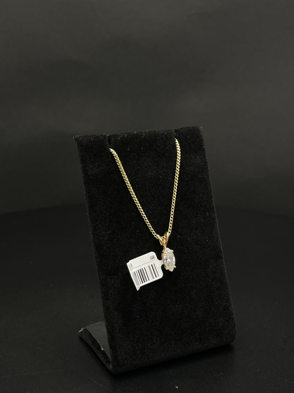 14K Gold Crystal Solitaire Pendant Necklace | DD Pawn Loans