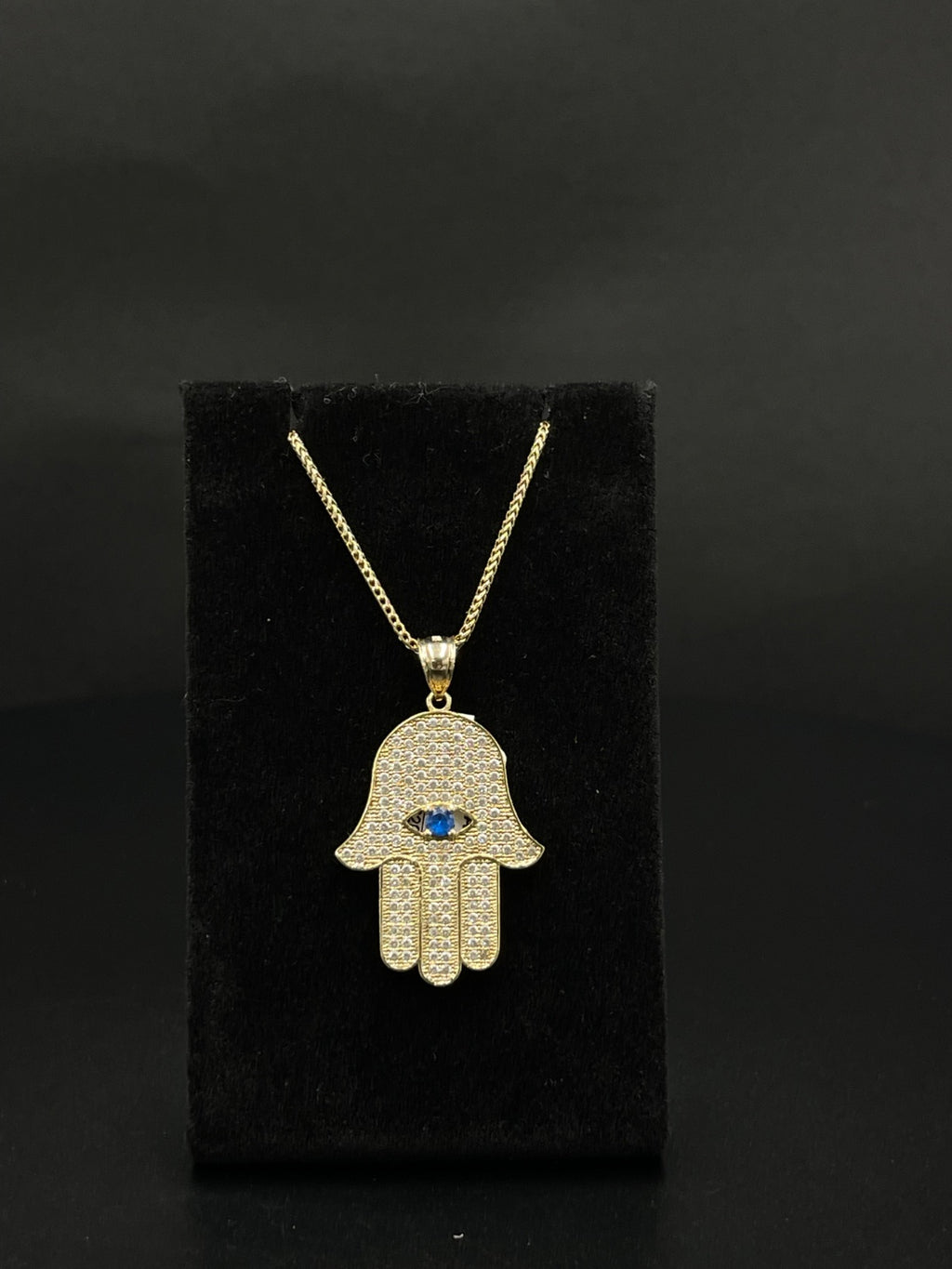 10K Gold Hamsa Hand Pendant Necklace | DD Pawn Loans