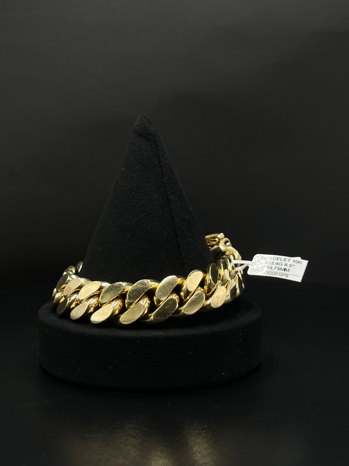 10K Gold Curb Link Bracelet 175.4 Grams 8.5 Inches 17mm