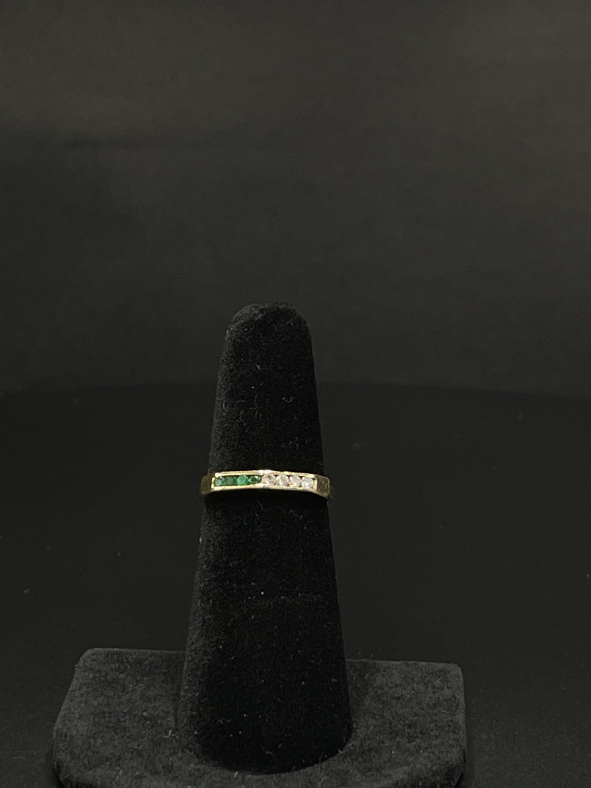 14K Gold Emerald & Diamond Ring – Size 6 | DD Pawn Loans