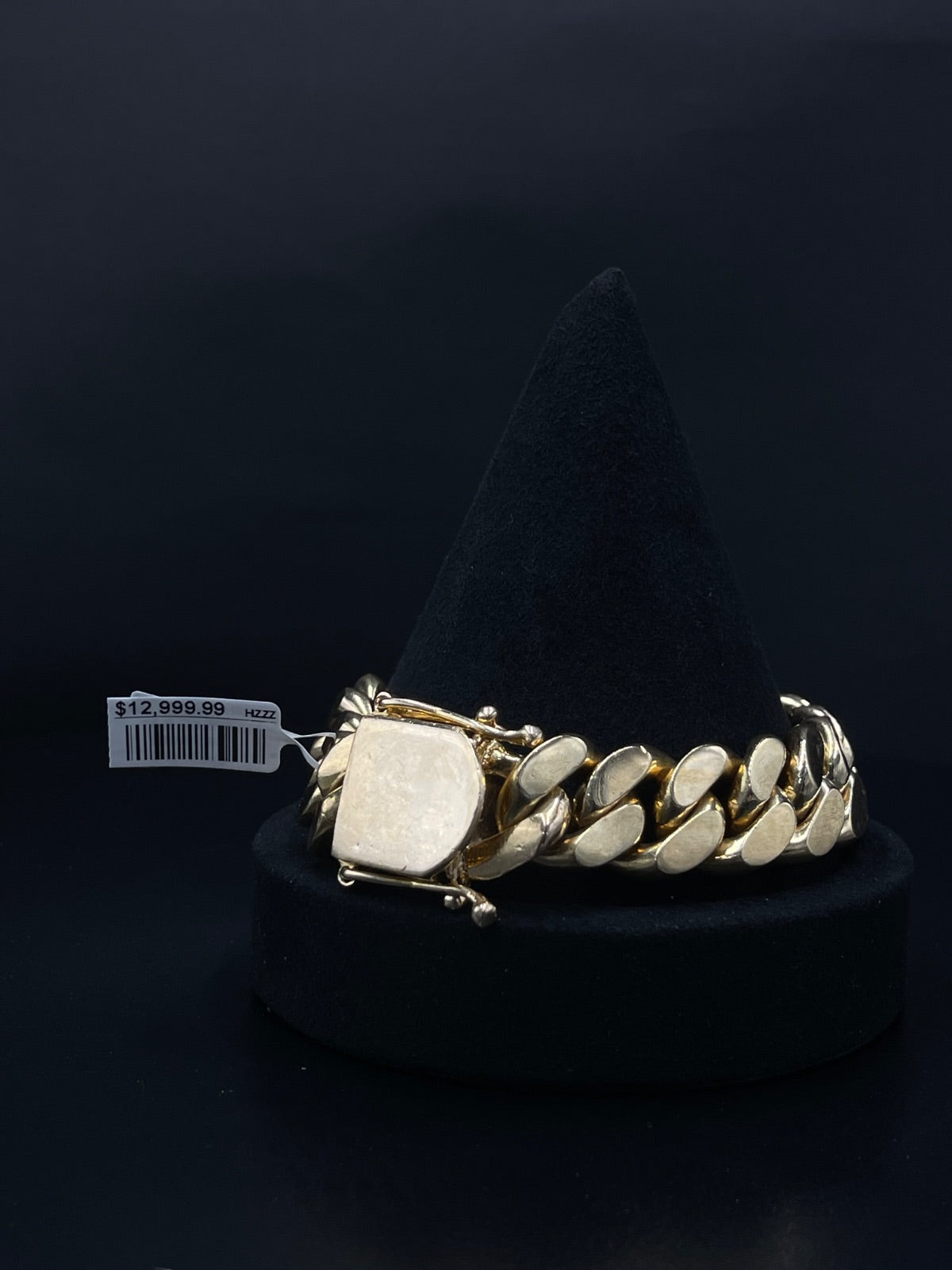 10K Gold Curb Link Bracelet 175.4 Grams 8.5 Inches 17mm