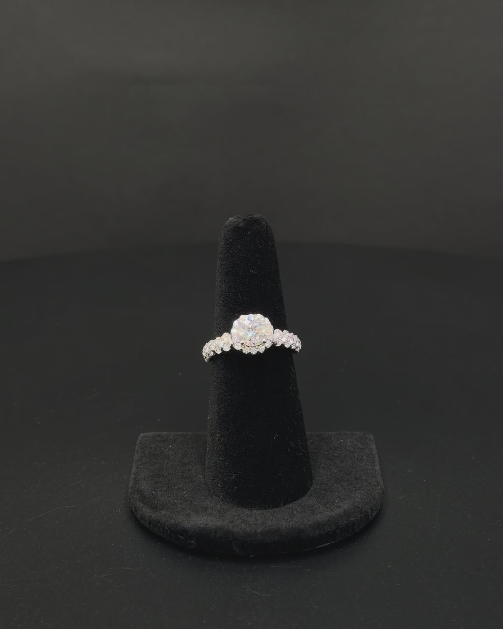 14K White Gold 2 CTW Diamond Halo Engagement Ring – Size 7 – 4.1 Grams