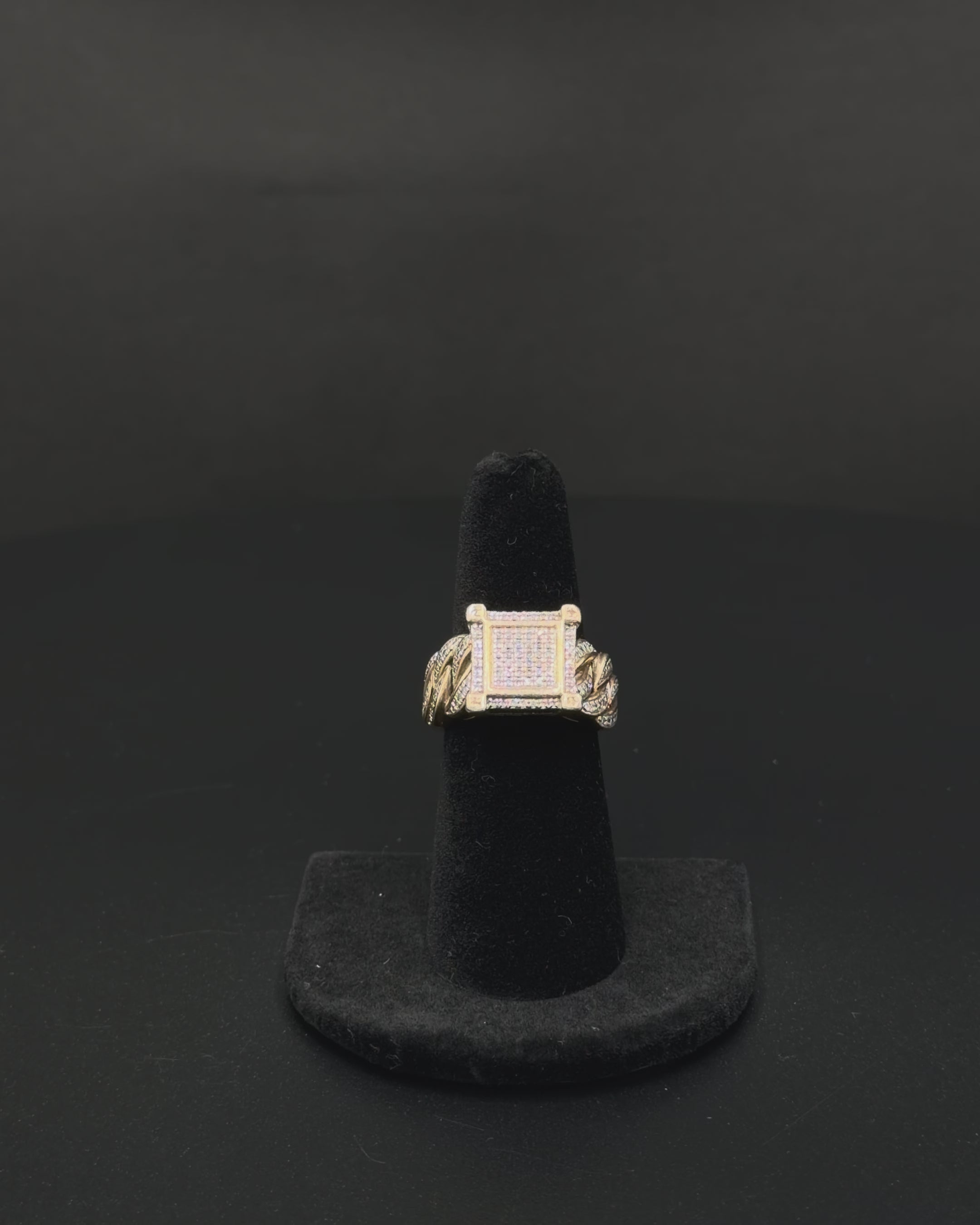 10K Yellow Gold Diamond Fashion Ring – Size 6 – 7.2 Grams