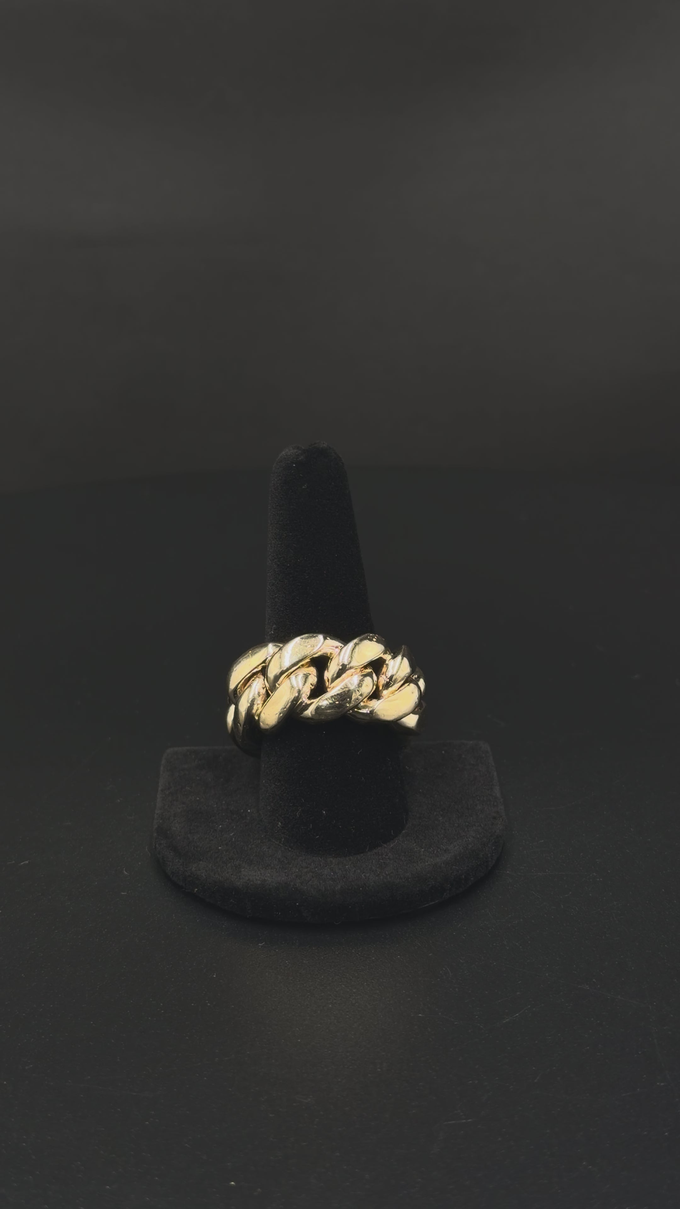 10K Yellow Gold Cuban Link Ring – 44.3g – Size 10