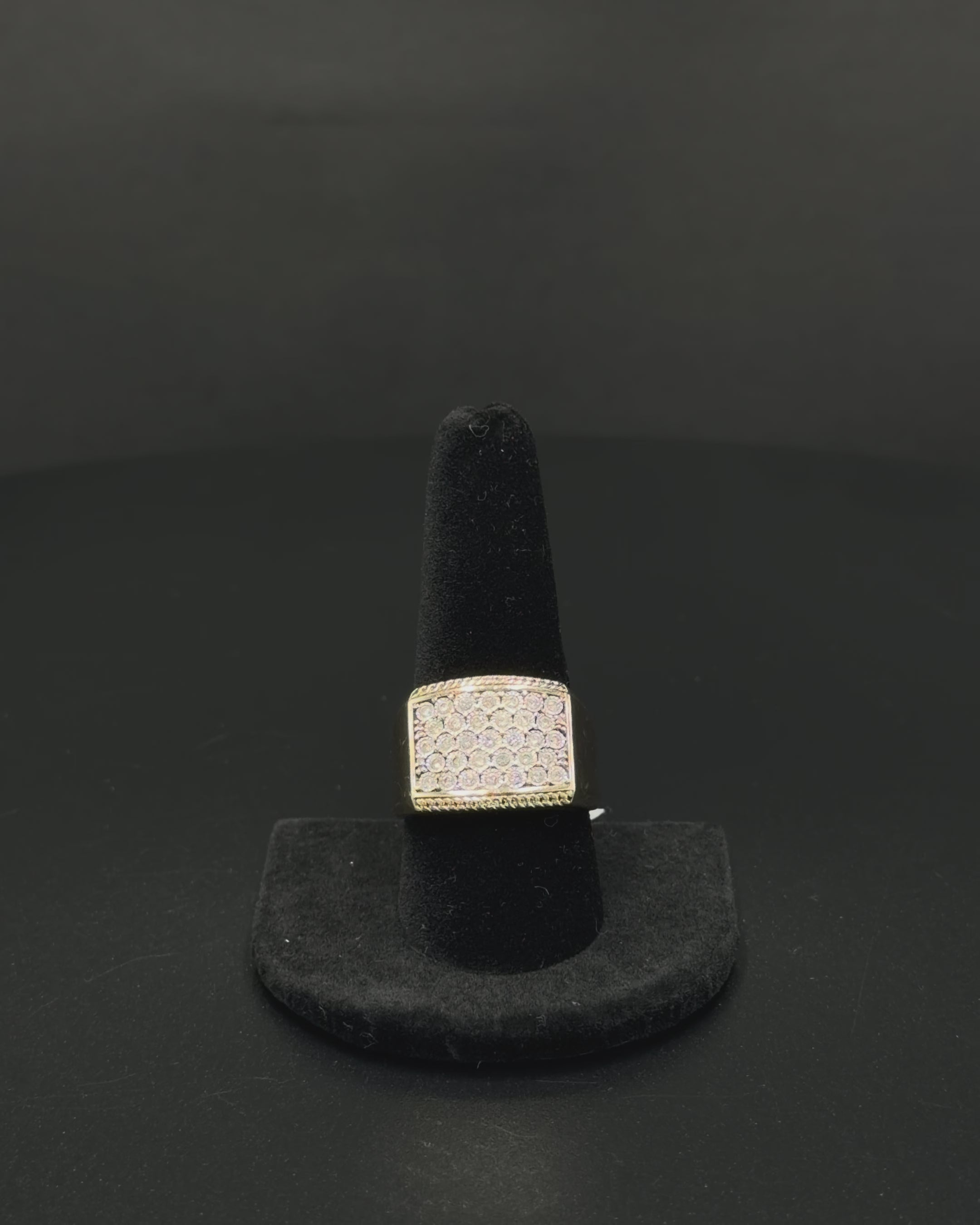 10K Yellow Gold Diamond Cluster Ring – Size 10 – 6.9 Grams