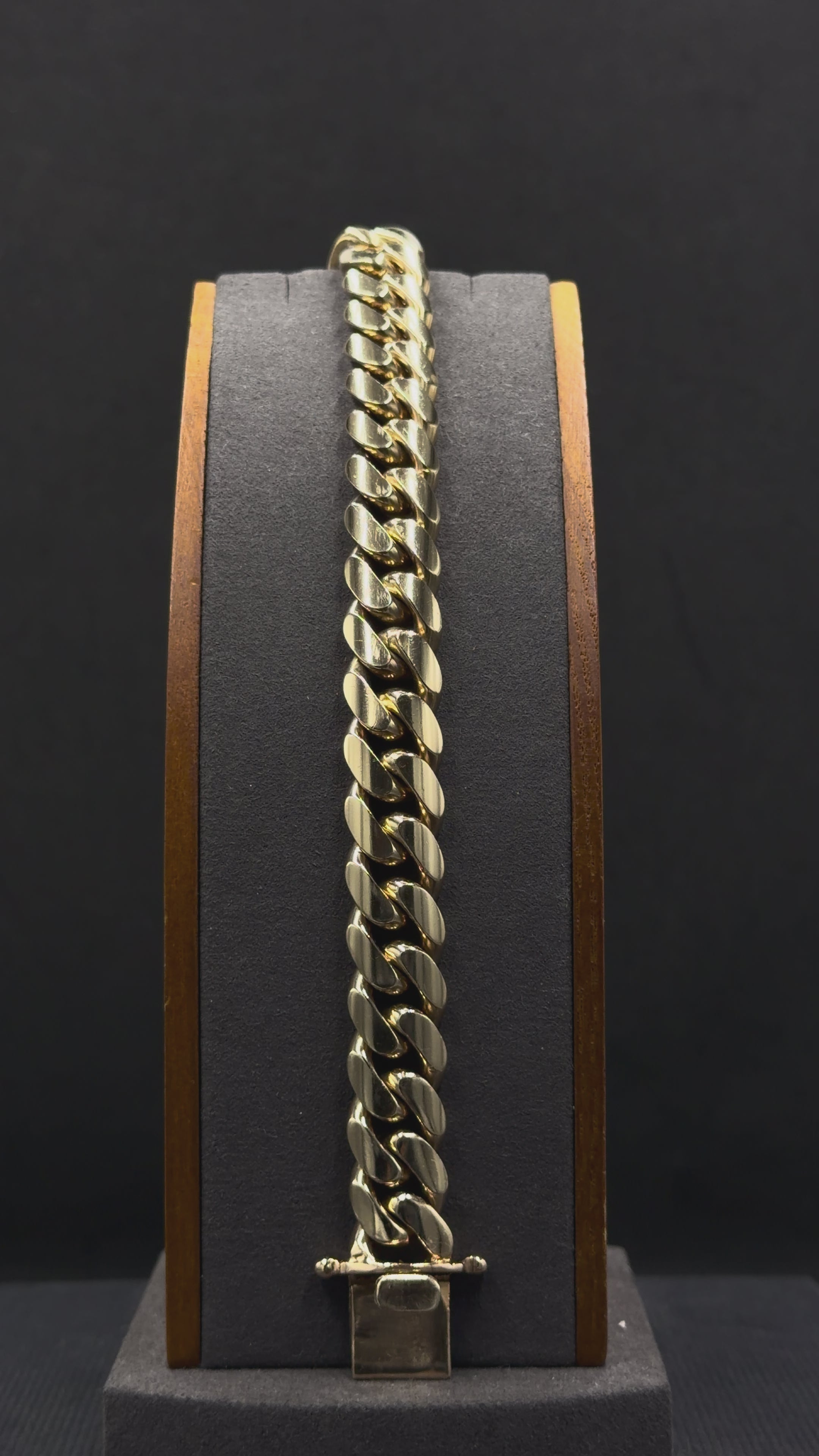 10K Gold Cuban Link Bracelet – 109.1 Grams