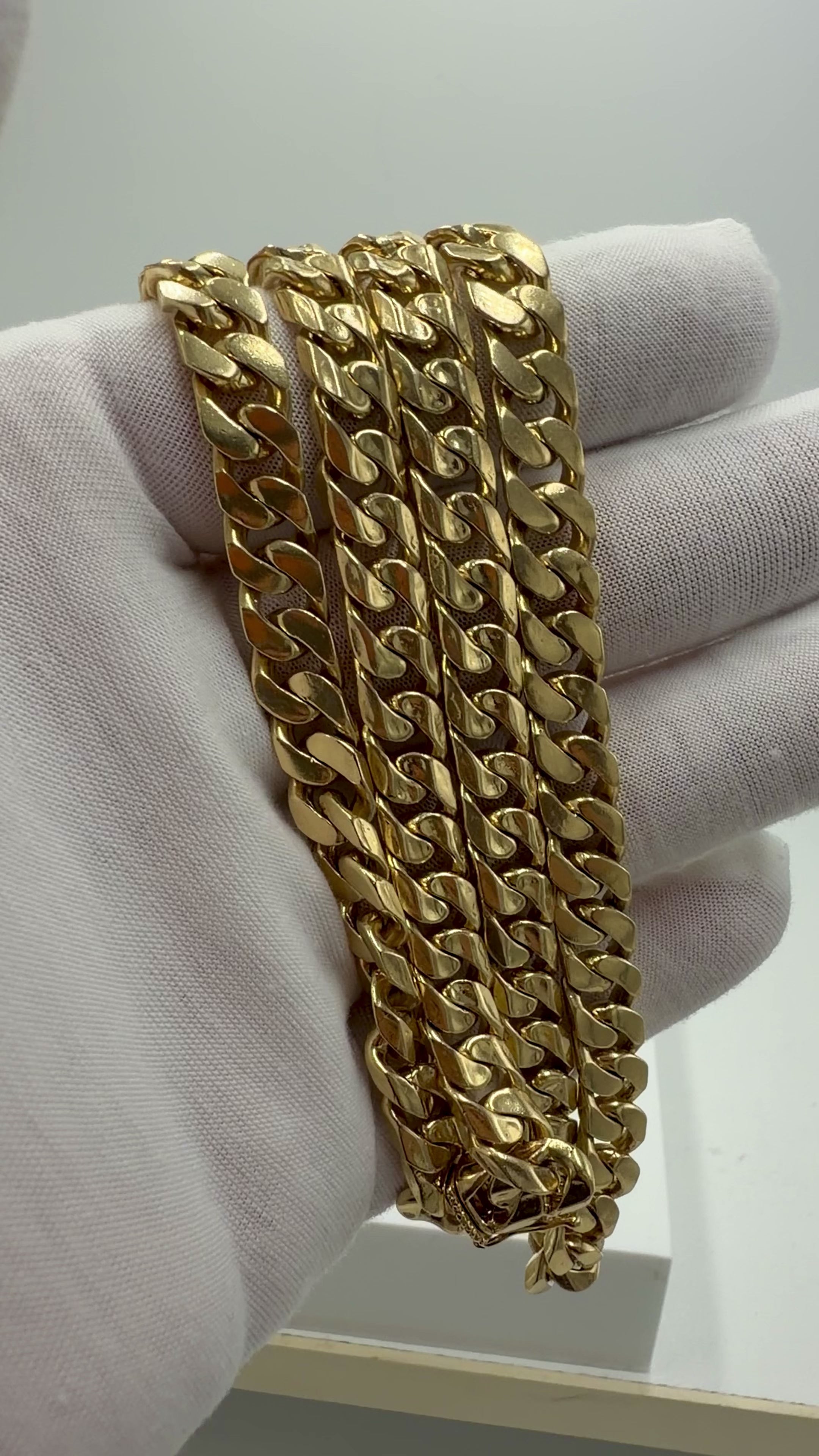4K Yellow Gold Cuban Link Chain – 31” / 8mm Heavy Miami Cuban Necklace (169.4g)