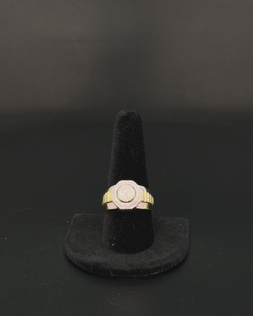 10K Yellow Gold Simulant Cluster Ring – Size 10 – 5.4 Grams