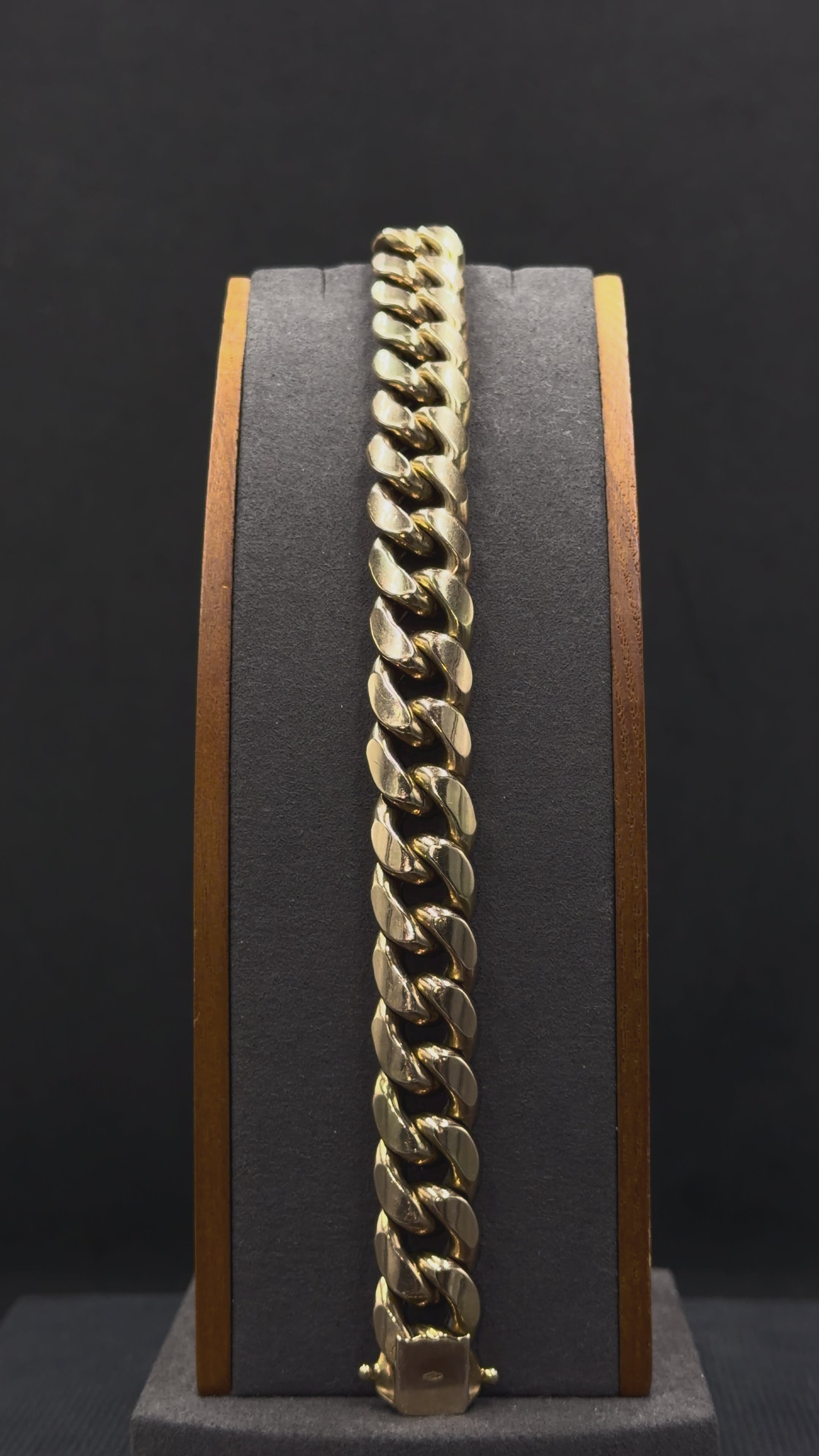 10K Gold Hollow Cuban Link Bracelet – 37.6 Grams | 9” | 13mm