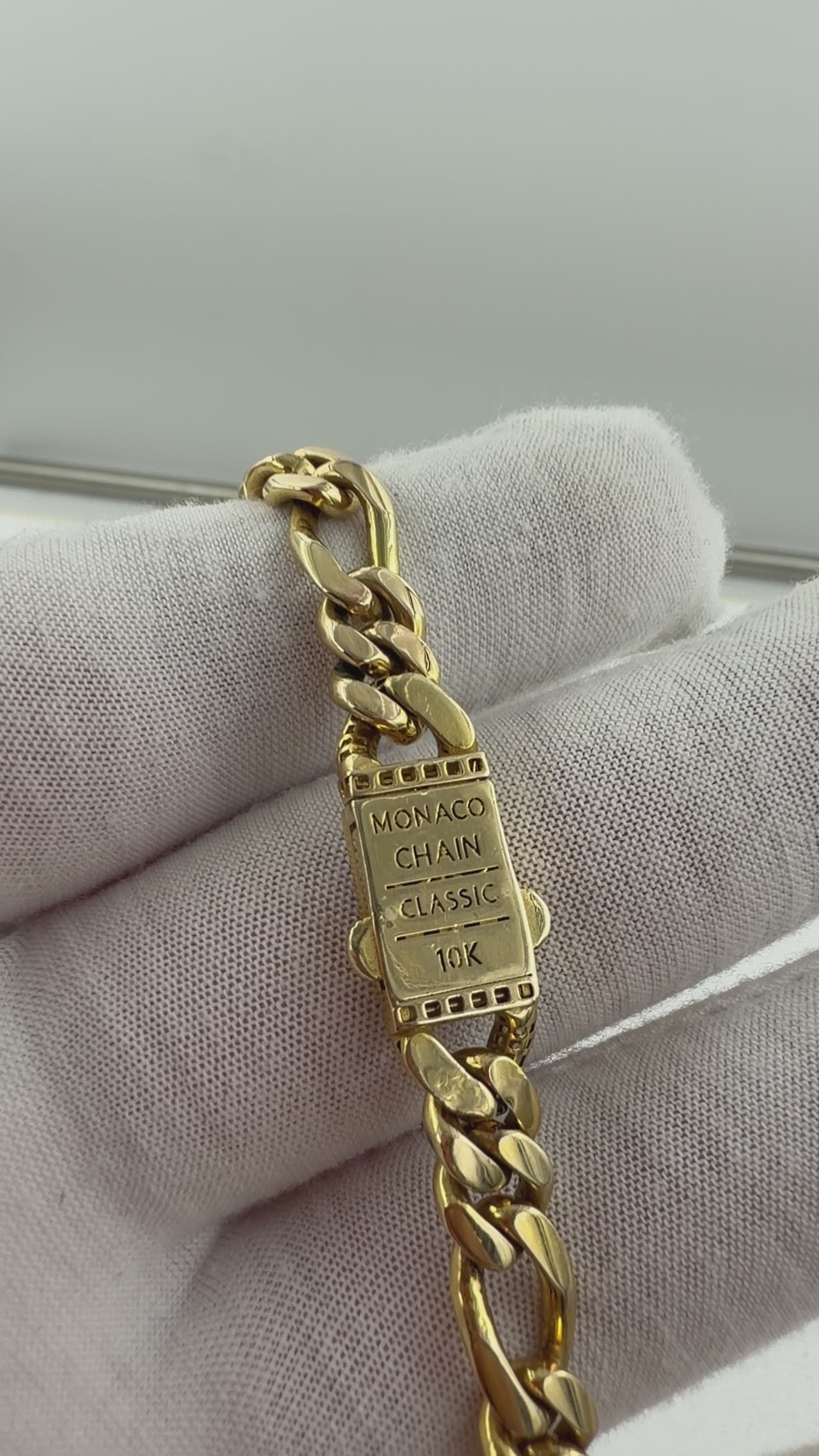 10K Yellow Gold Figaro Chain – 27” / 7.5mm (92.7g) – Monaco