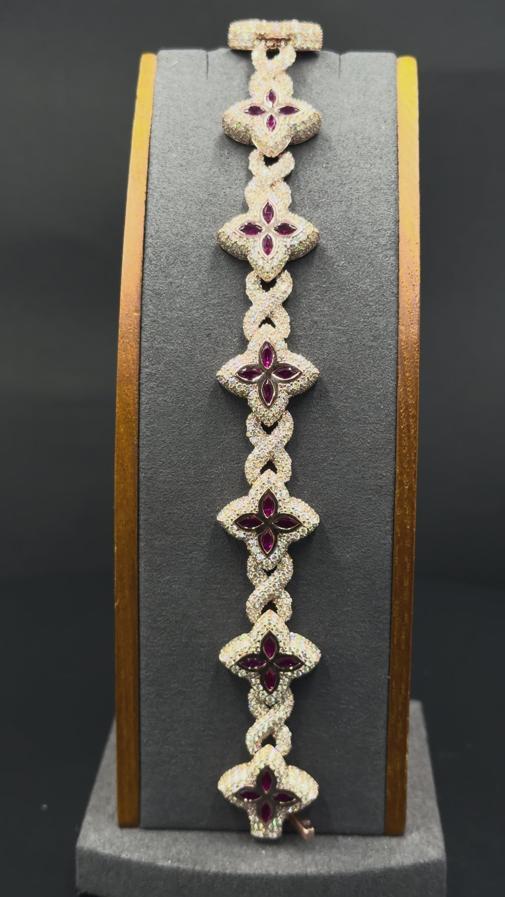 10K rose gold flower link bracelet