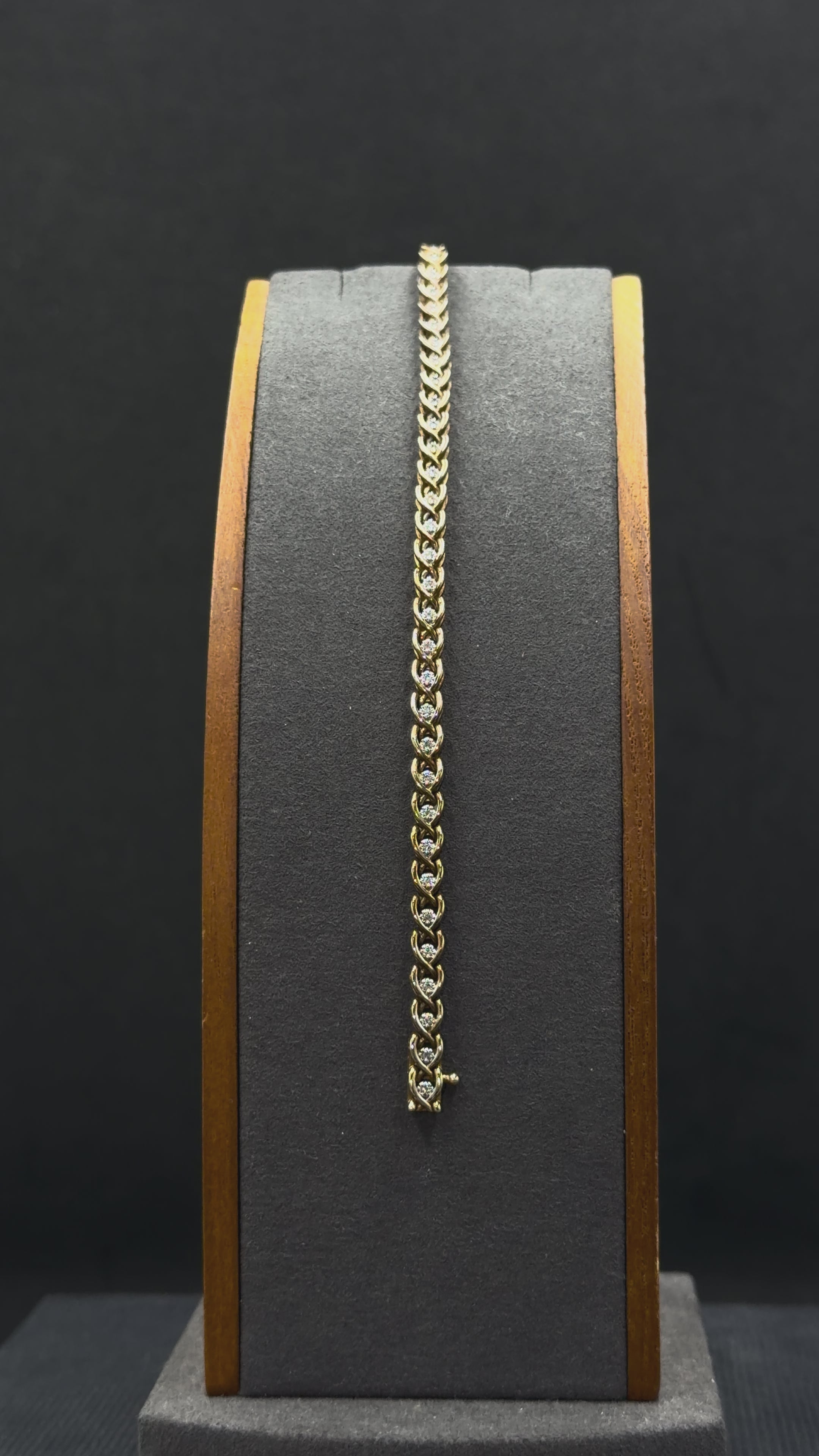 10K Gold Link Bracelet – 8.9 Grams 7.5"