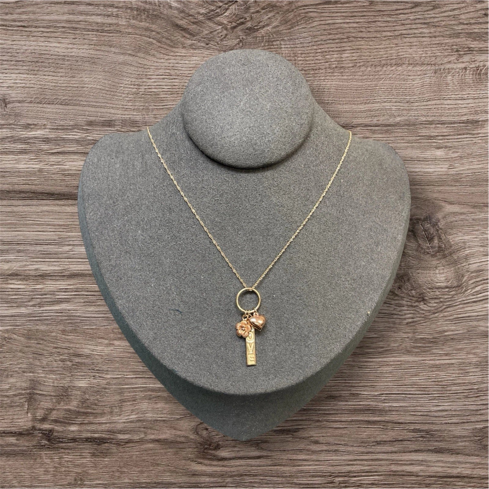 Women’s 10K Yellow Gold Chain with Love & Heart Charms – 1.7g