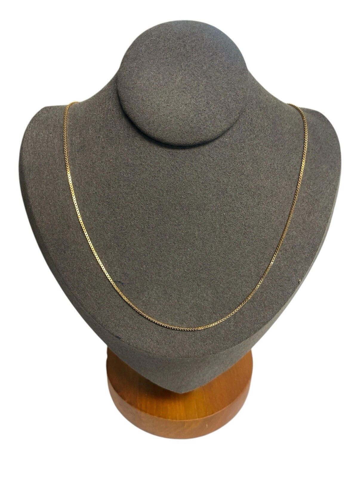 14K Gold Chain Necklace gold 2.20g  chain