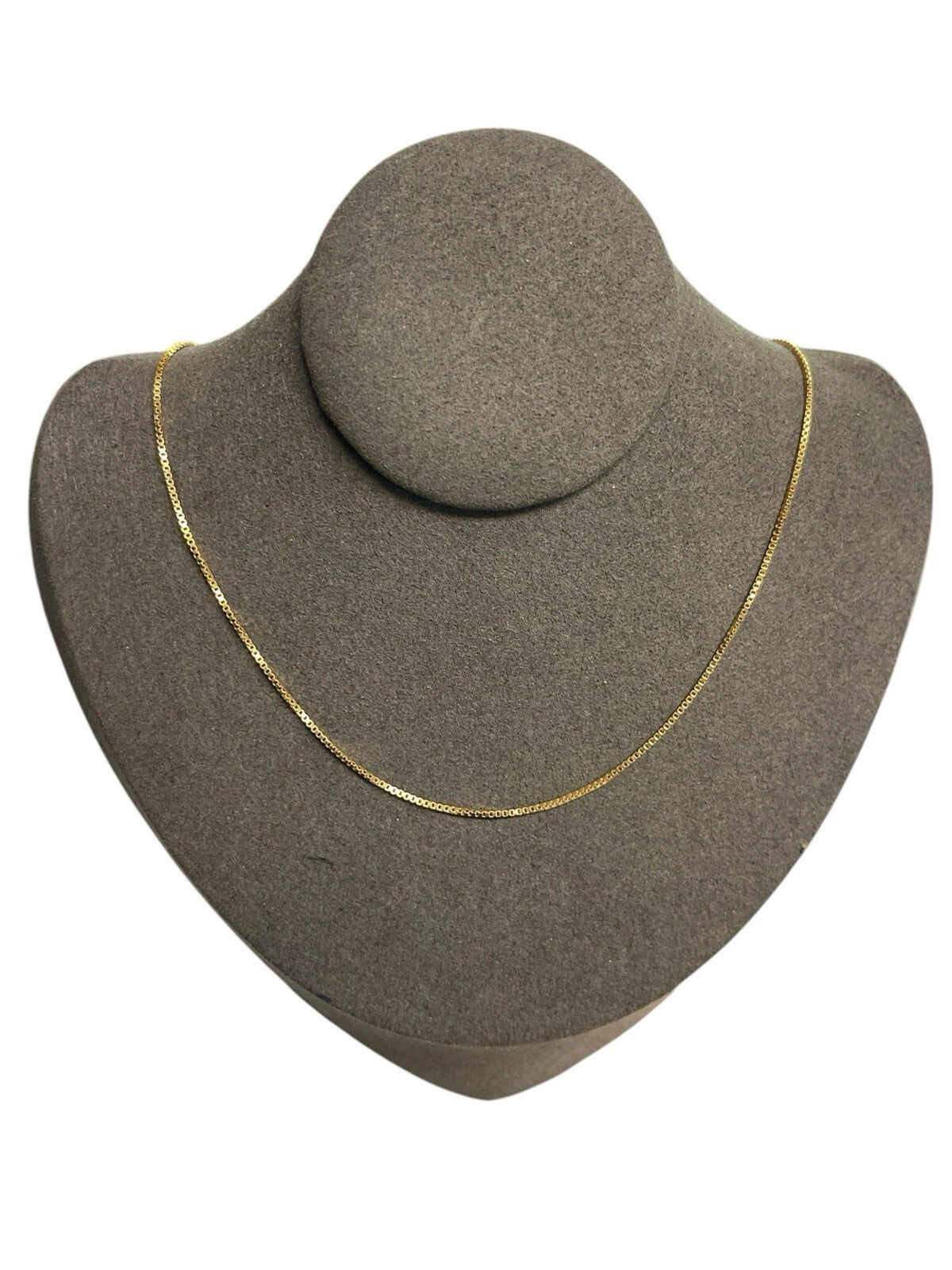 14K Gold Chain Necklace gold 2.20g  chain