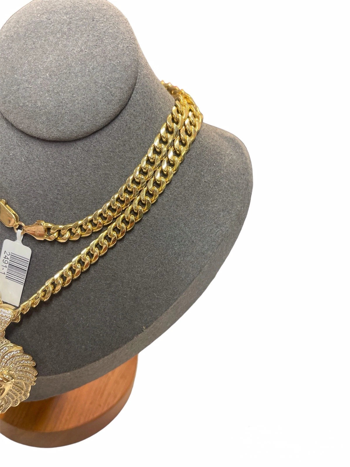 10K Yellow Gold Cuban Chain + Lion Head Pendant Set – 22.25” Chain – 30.90g Total Weight