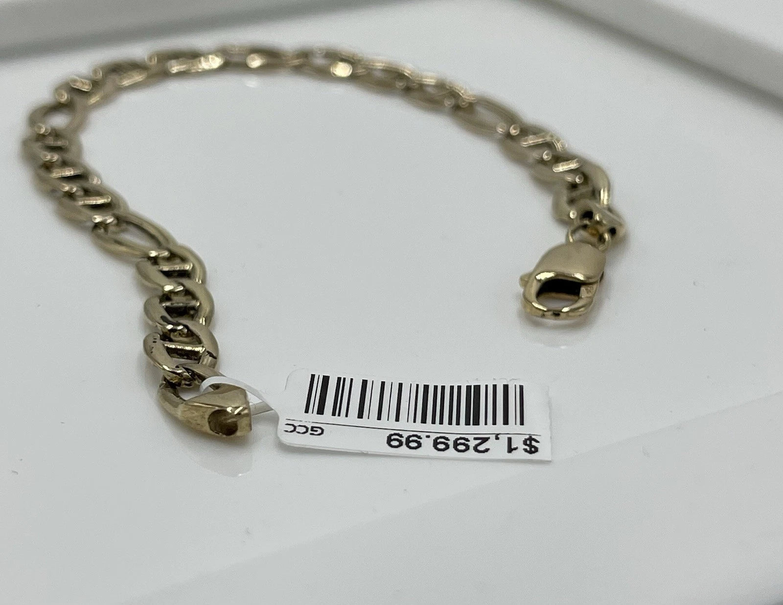 Men's 8" 14K Yellow Gold figarucci bracelet 6.36mm  (14.1g)
