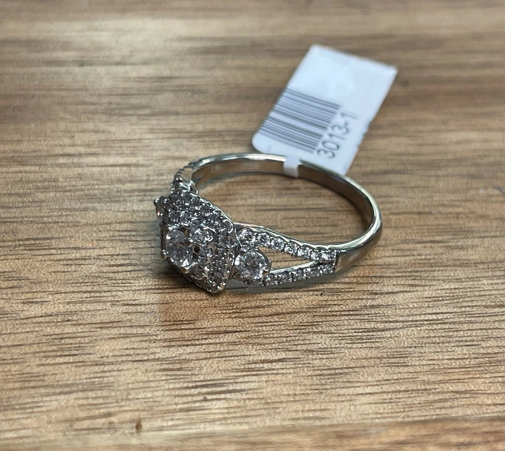 14K Rose And White Gold Ring Diamond Cluster Sz 9.5 4.50g