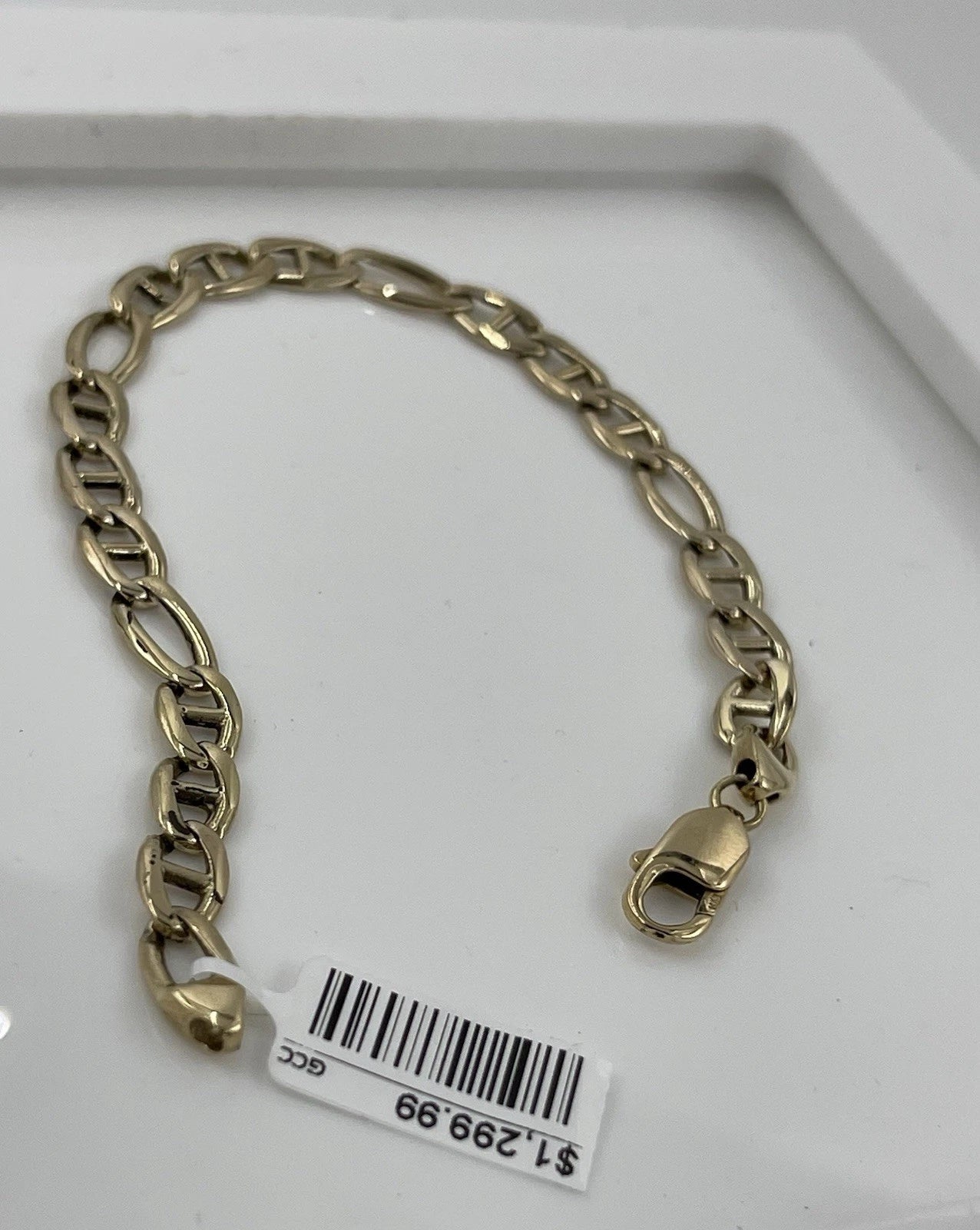 Men's 8" 14K Yellow Gold figarucci bracelet 6.36mm  (14.1g)
