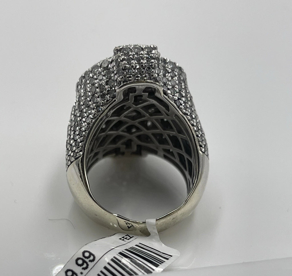 9.95K White Gold Mossanite 14.7g  Size 6.5 (22.27mm)